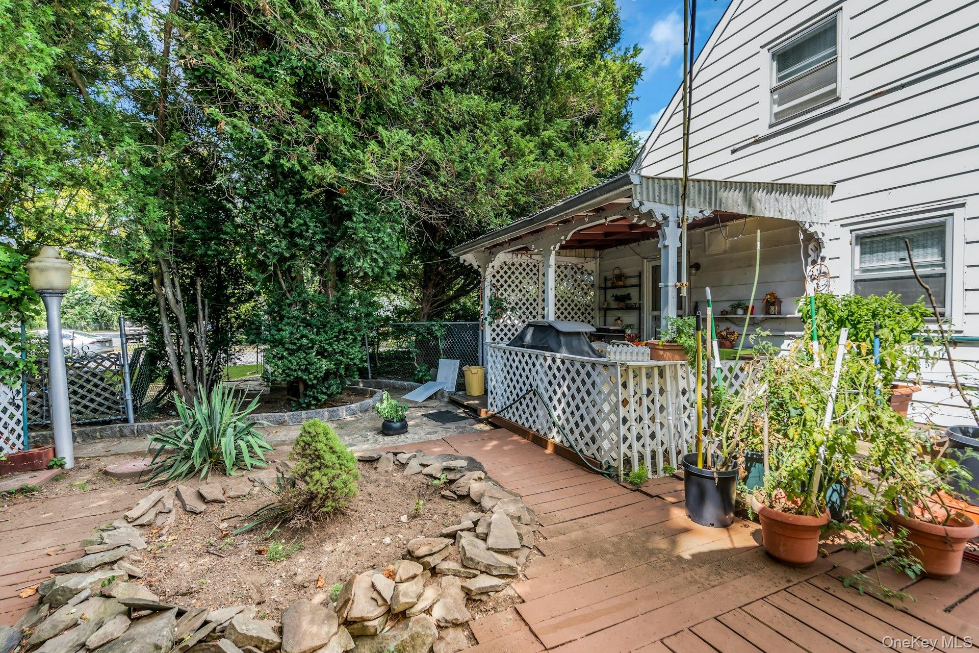 2 Chase Lane, Levittown, NY 11756