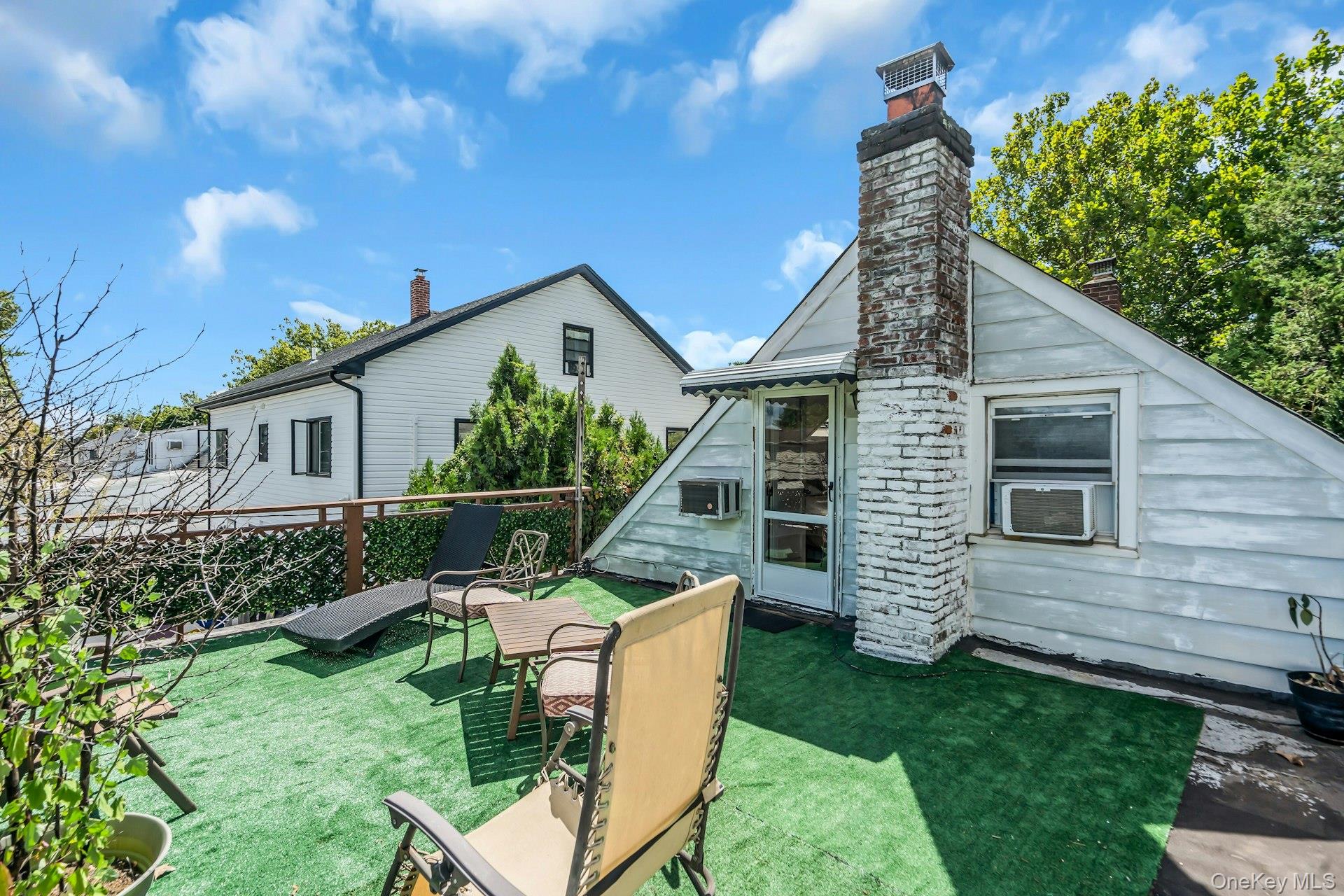 2 Chase Lane, Levittown, NY 11756