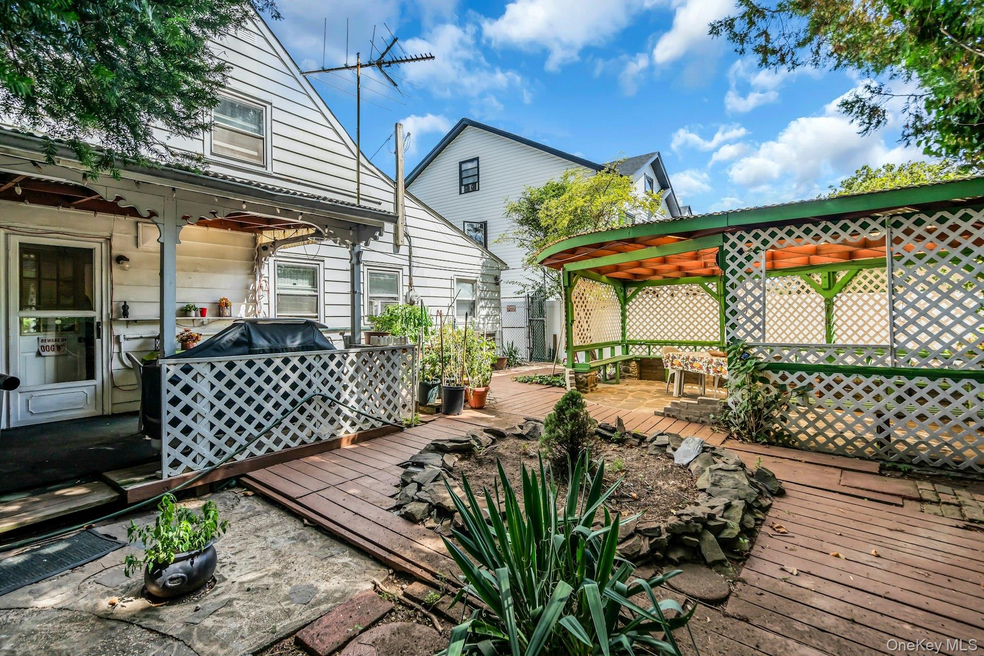 2 Chase Lane, Levittown, NY 11756