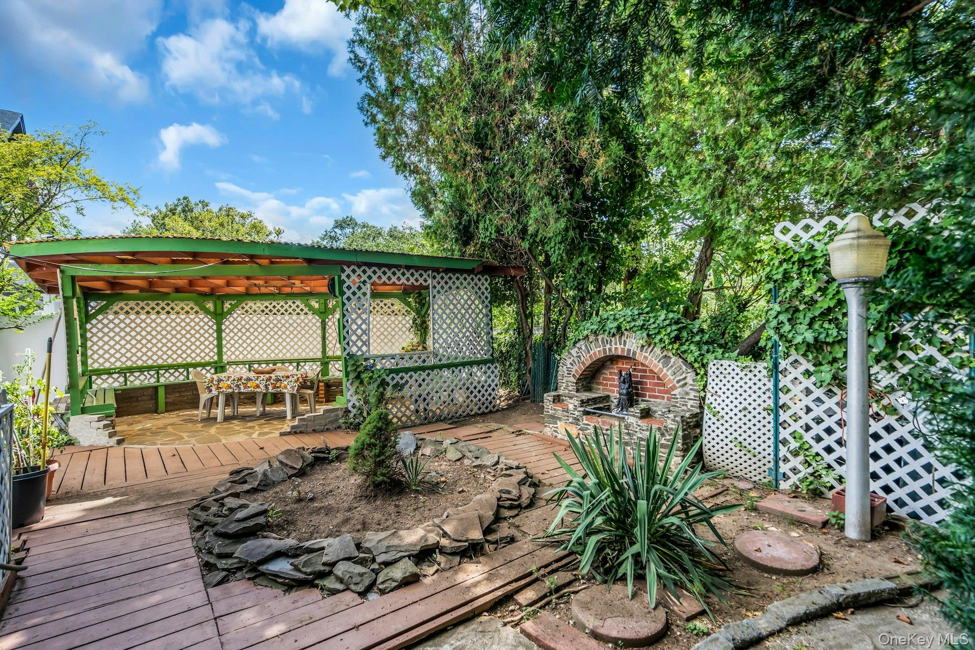 2 Chase Lane, Levittown, NY 11756