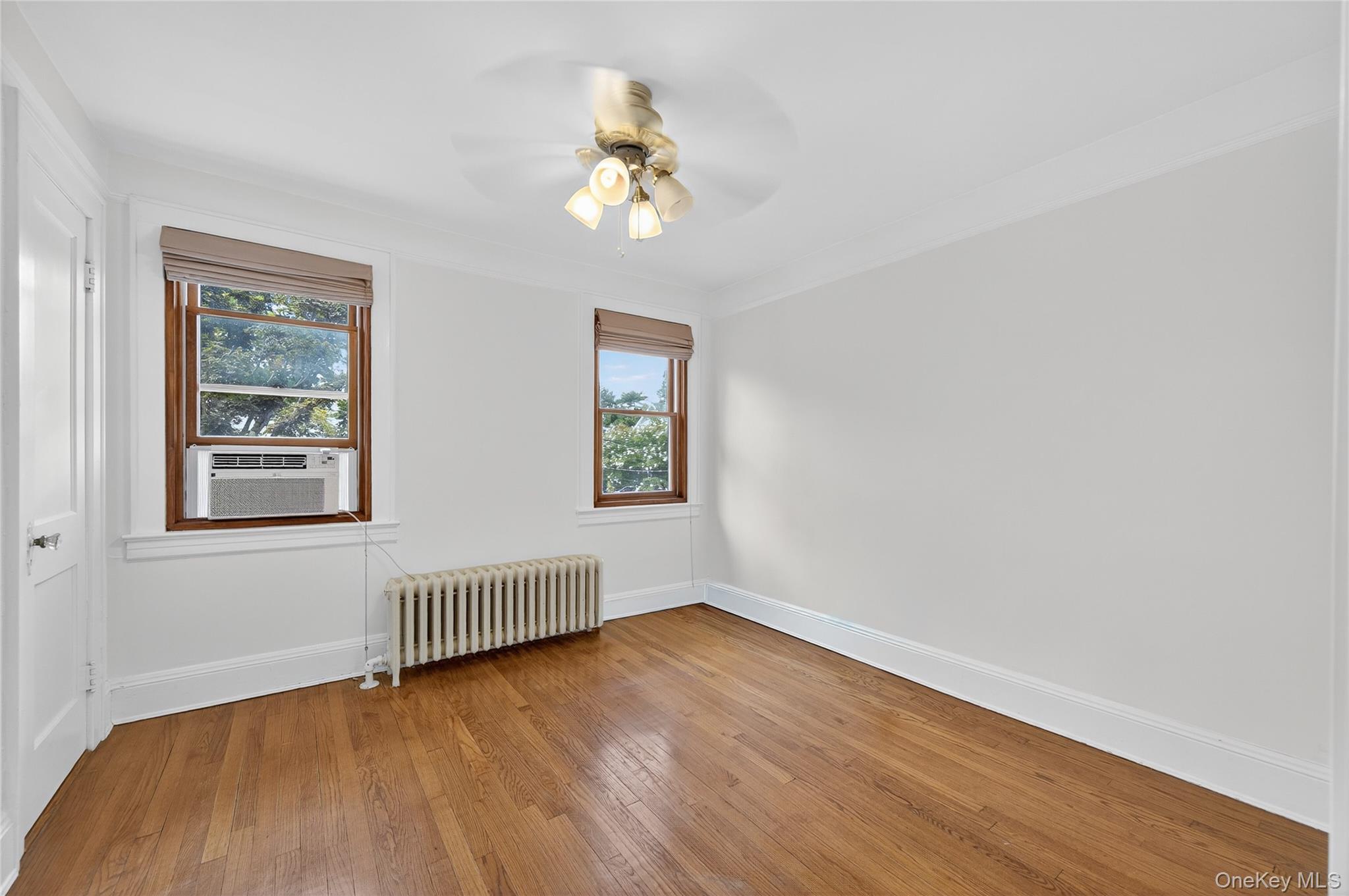 26 9th Street, Locust Valley, NY 11560