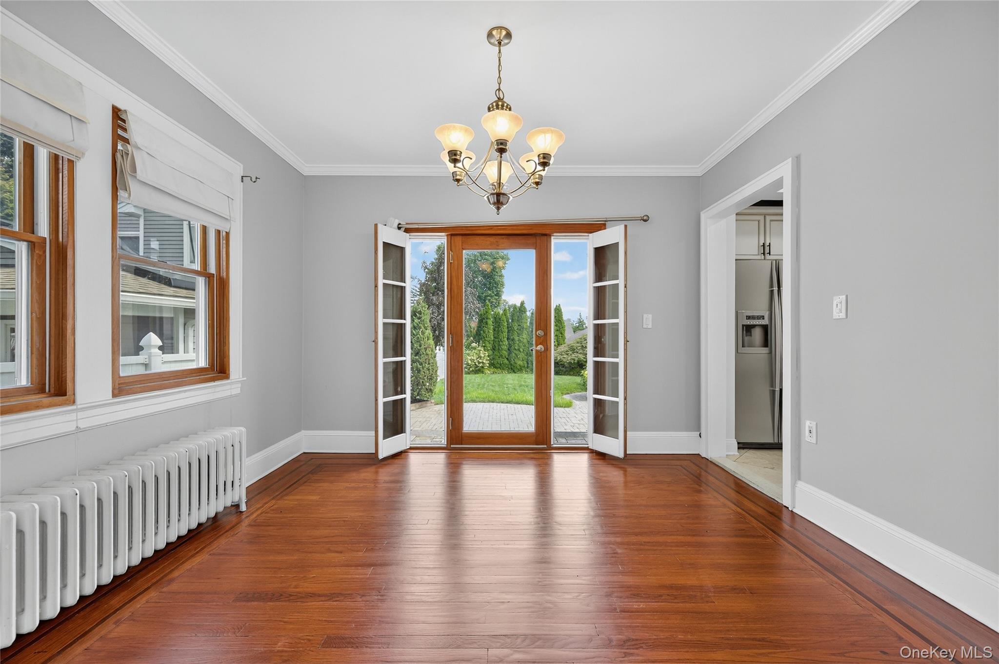 26 9th Street, Locust Valley, NY 11560