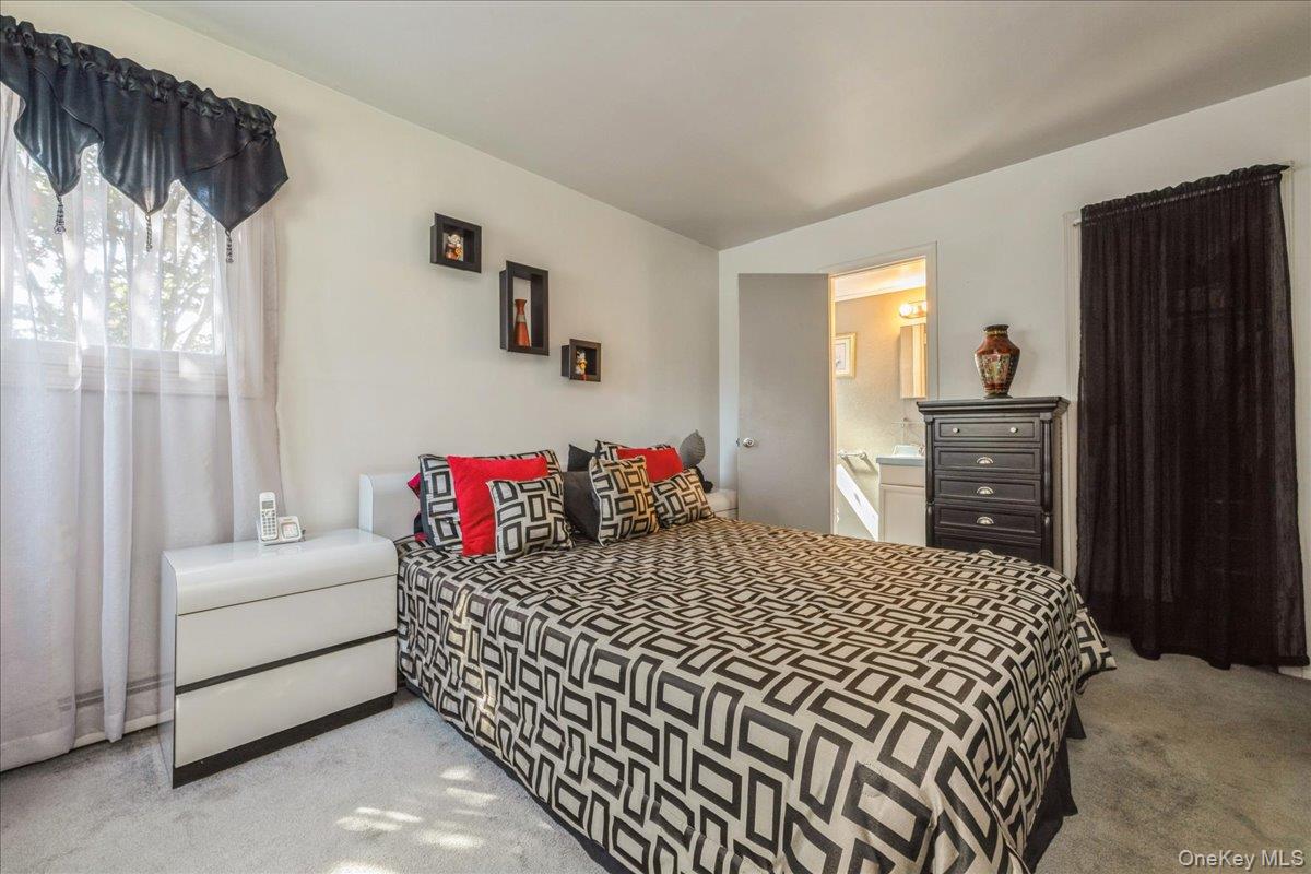 2800 Pacific Street, North Bellmore, NY 11710