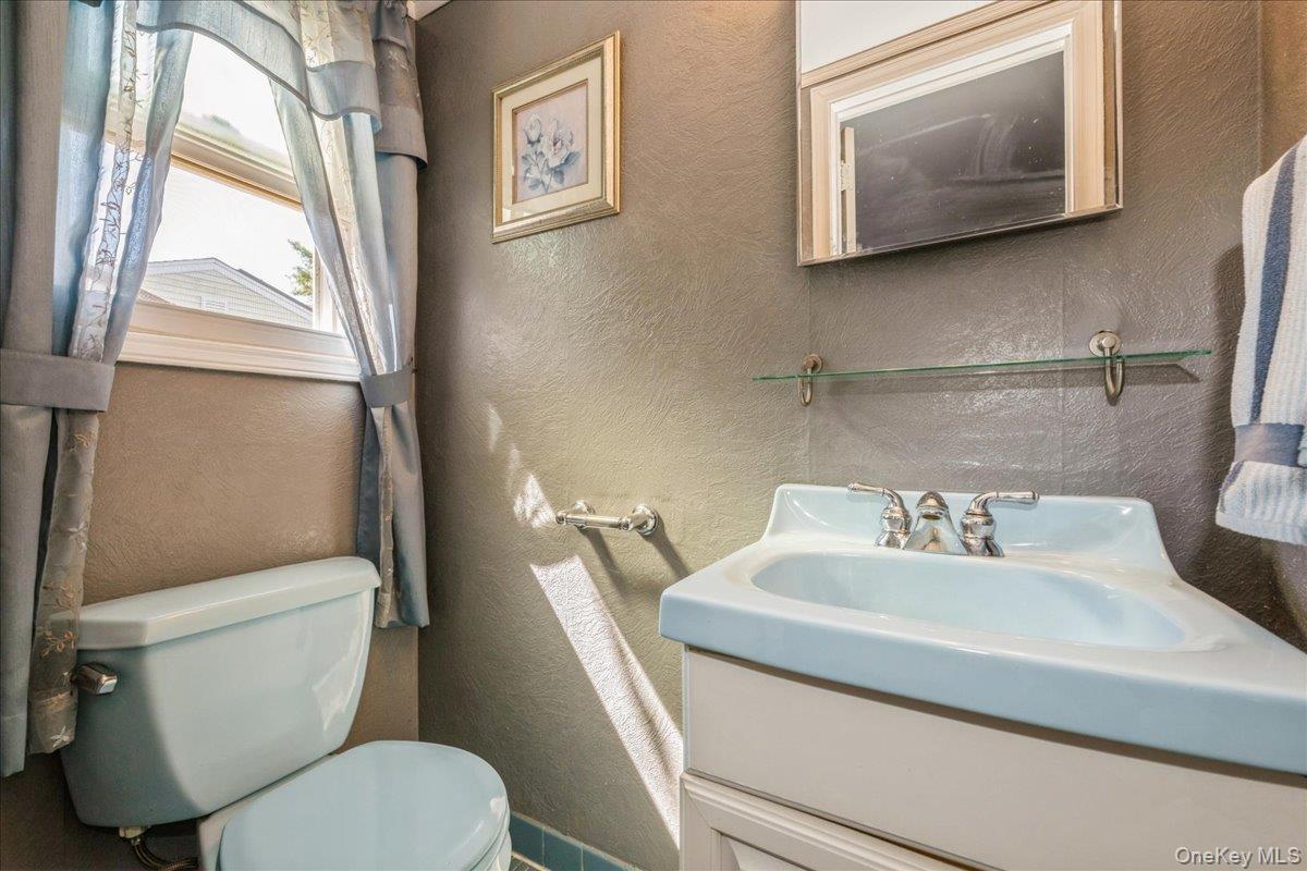 2800 Pacific Street, North Bellmore, NY 11710