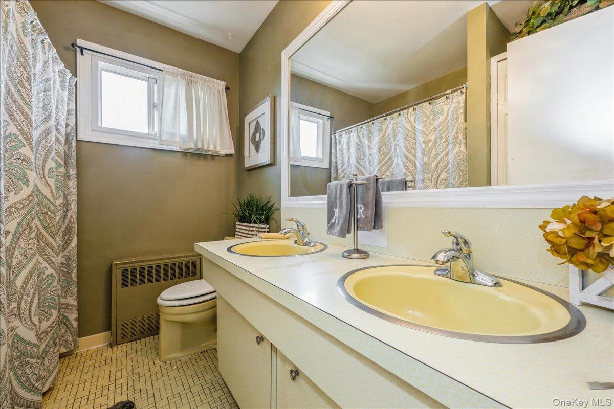 2800 Pacific Street, North Bellmore, NY 11710