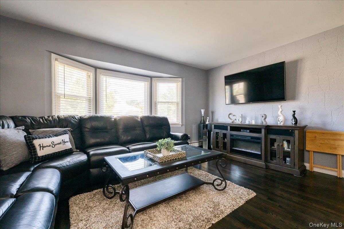 2800 Pacific Street, North Bellmore, NY 11710