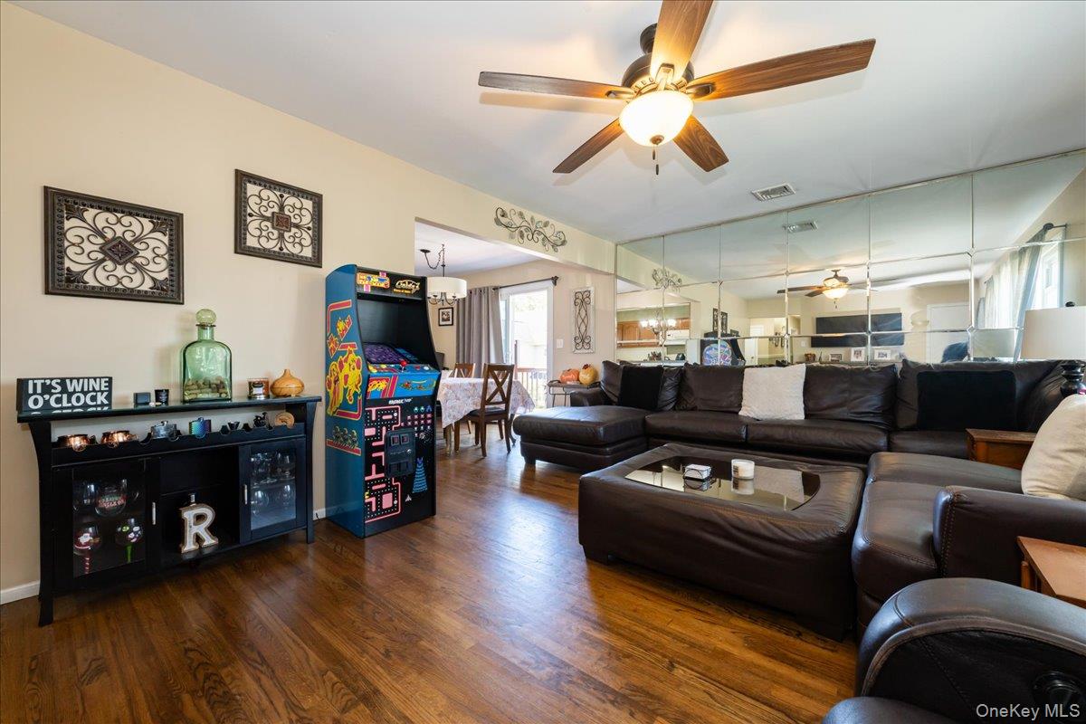 2800 Pacific Street, North Bellmore, NY 11710