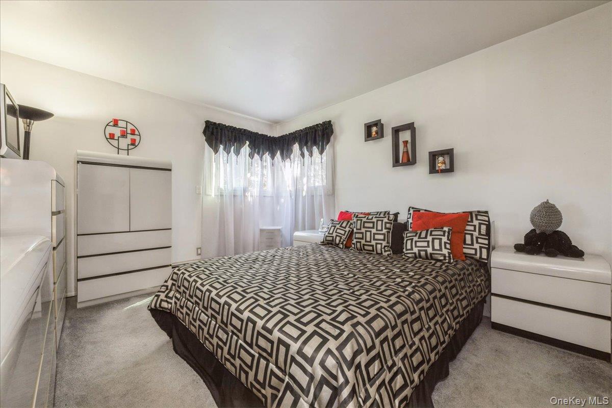 2800 Pacific Street, North Bellmore, NY 11710