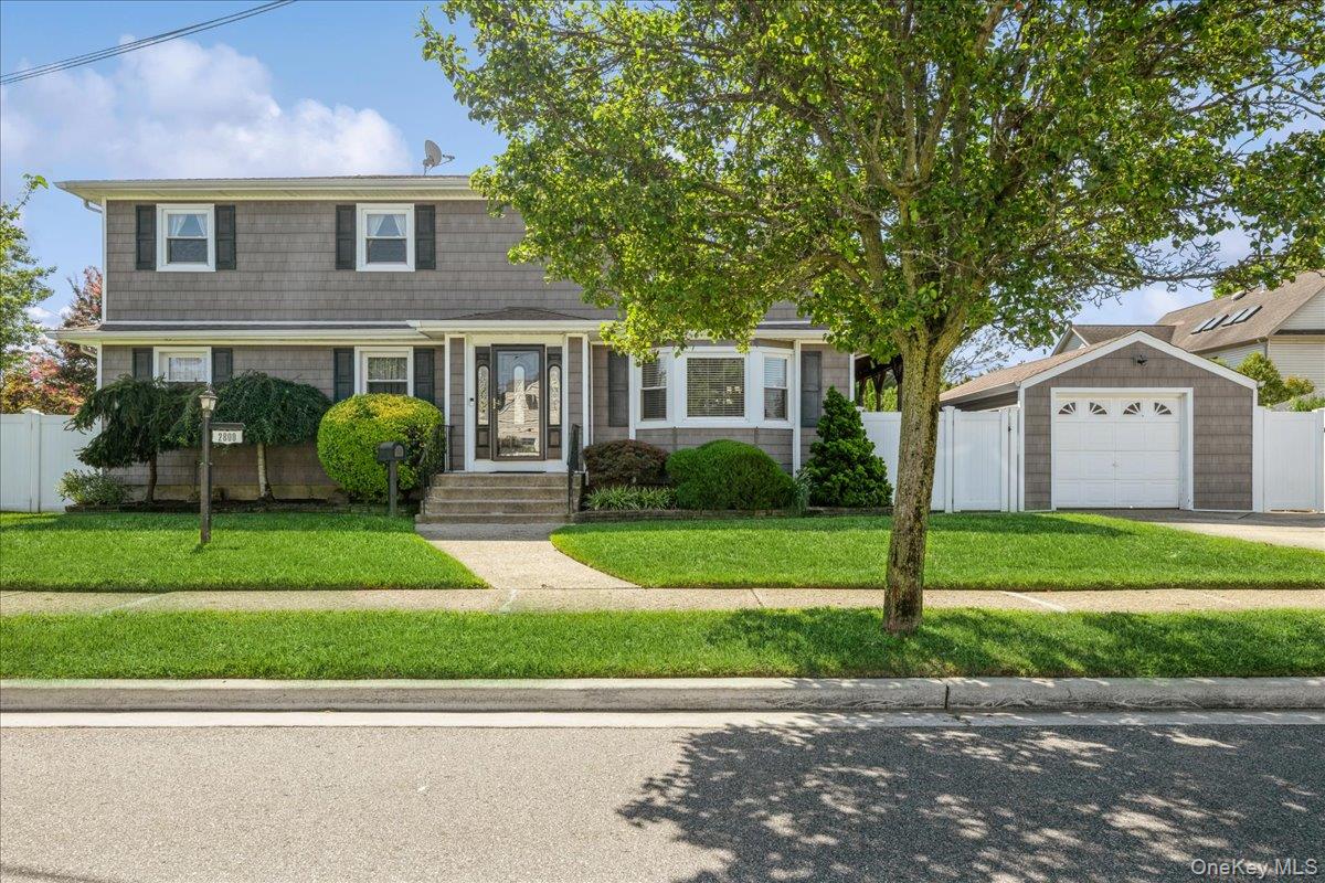 2800 Pacific Street, North Bellmore, NY 11710