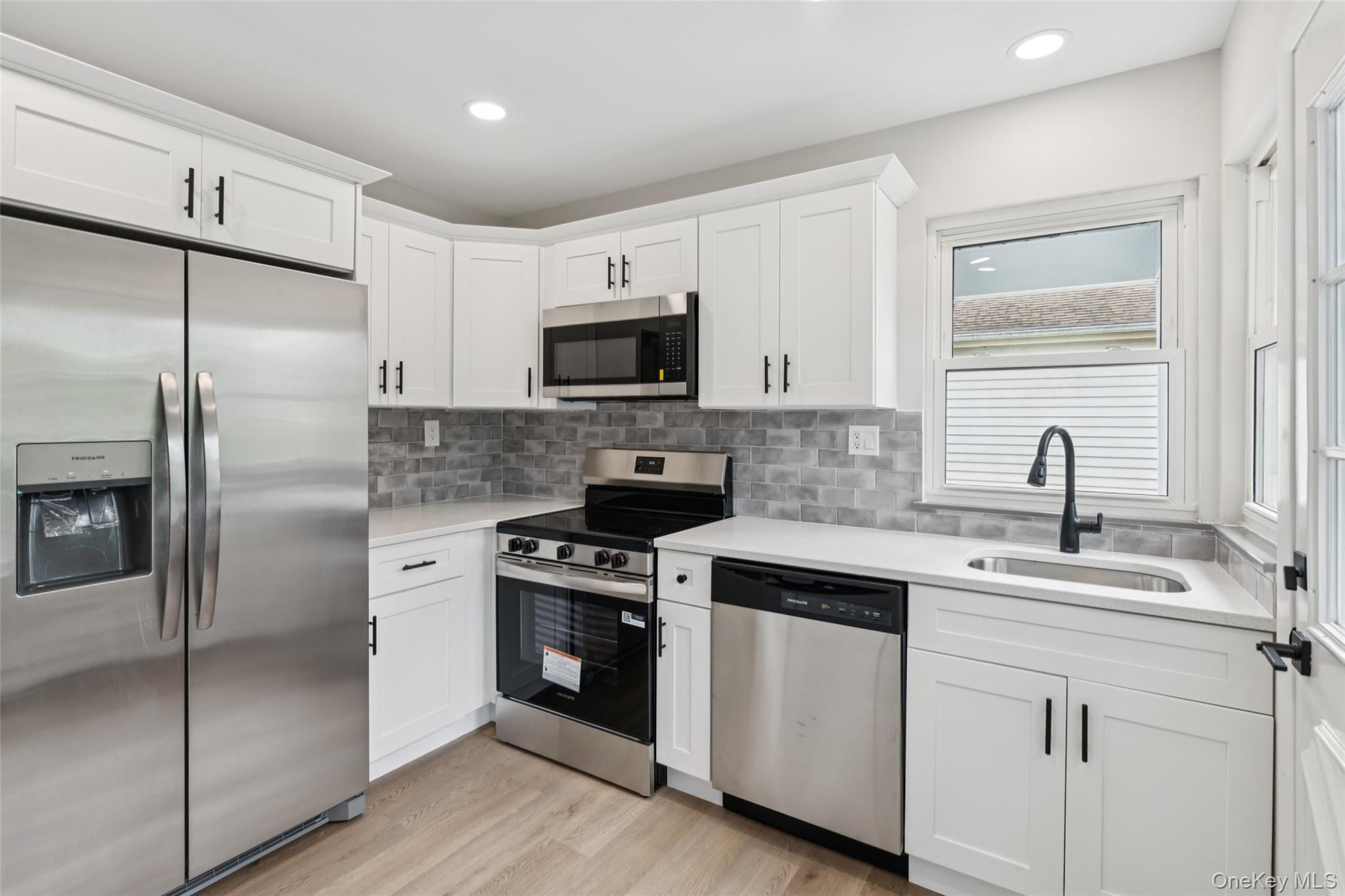 147 Edinburgh Drive, Ridge, NY 11961