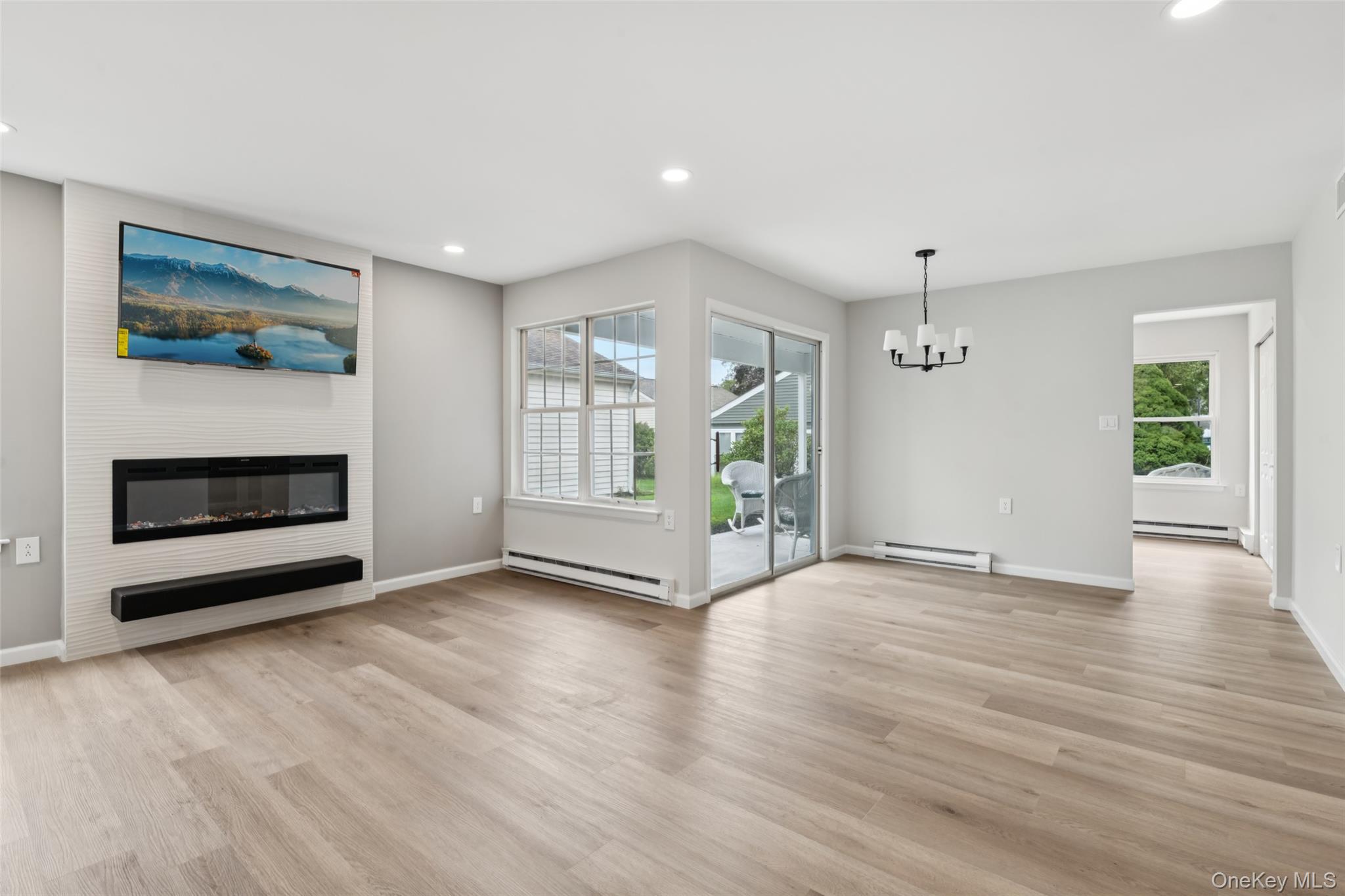 147 Edinburgh Drive, Ridge, NY 11961