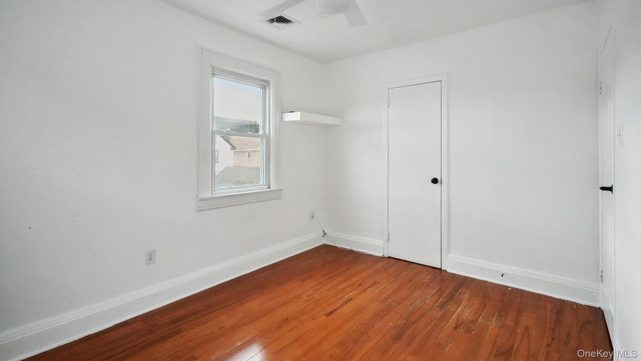 9456 225th Street, Queens Village, NY 11428