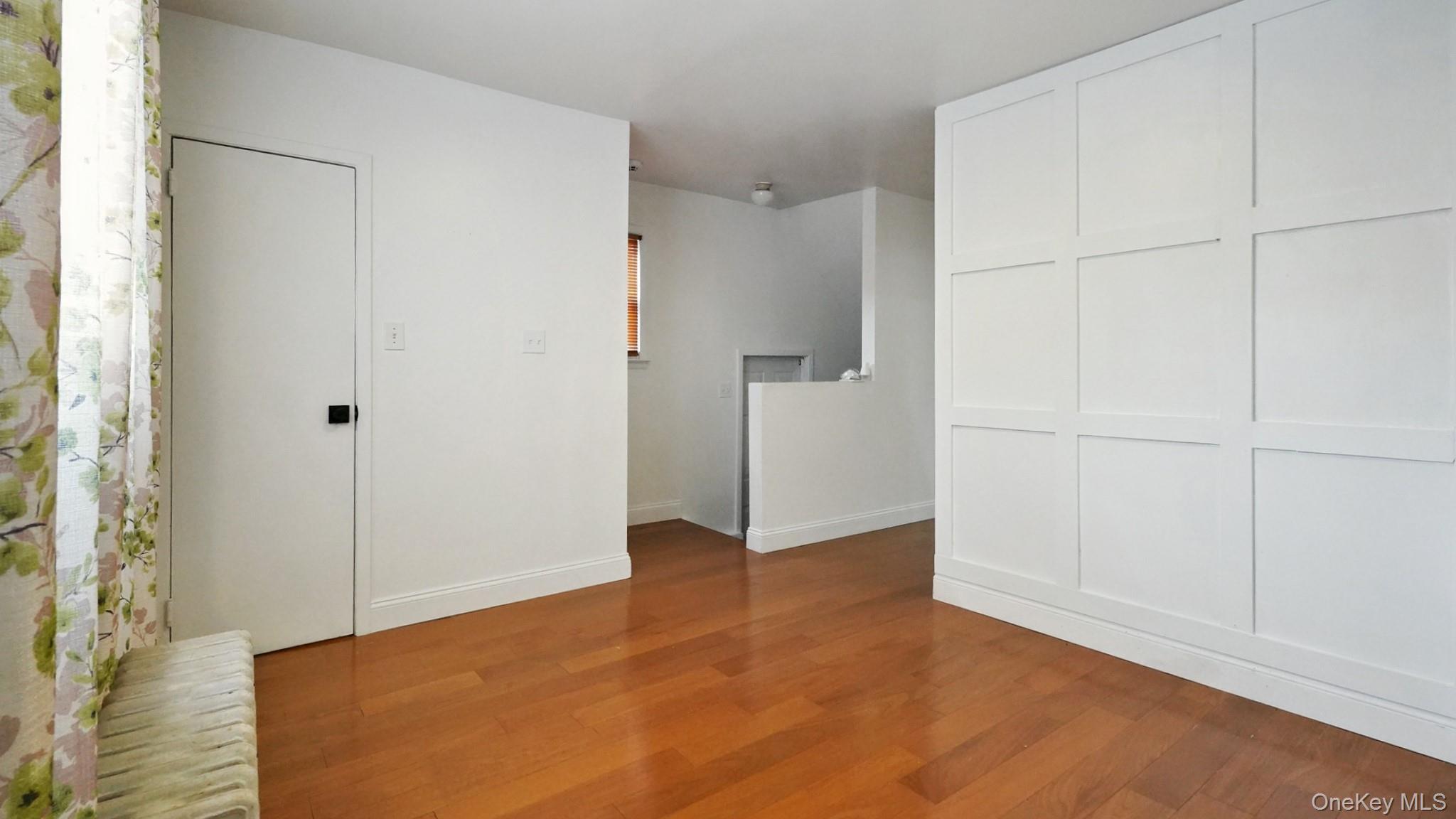 9456 225th Street, Queens Village, NY 11428