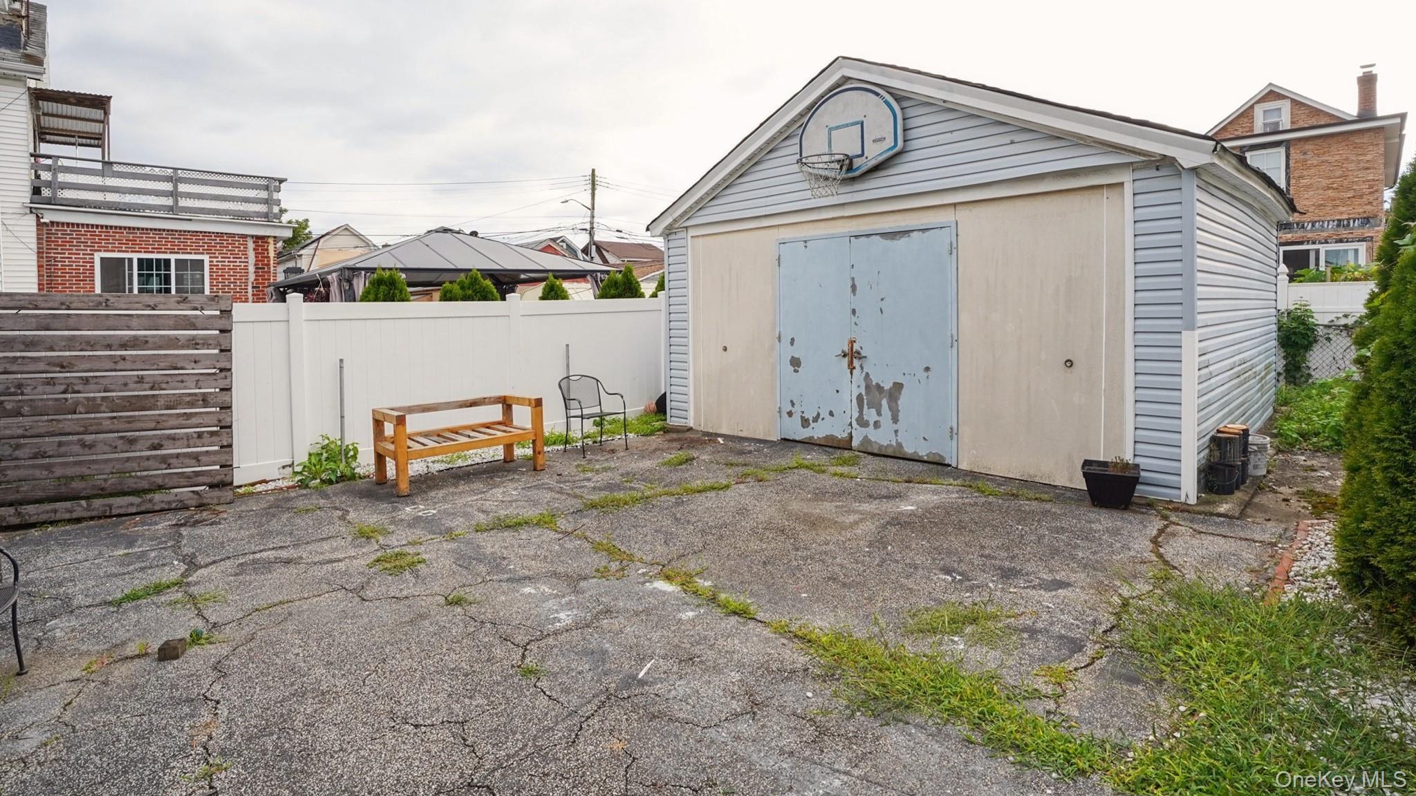 9456 225th Street, Queens Village, NY 11428