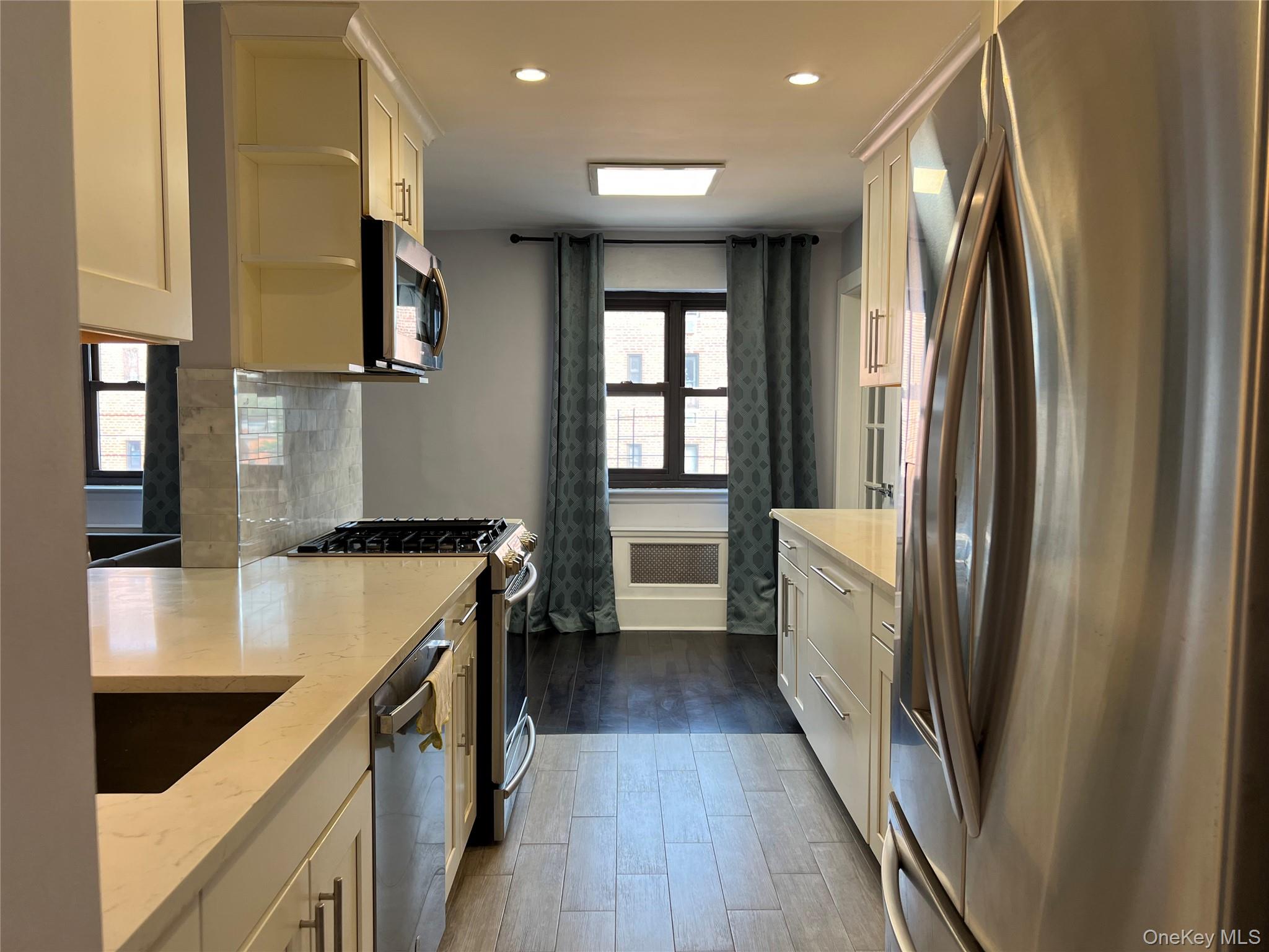 57-10 Junction Boulevard # 5C, Elmhurst, NY 11373