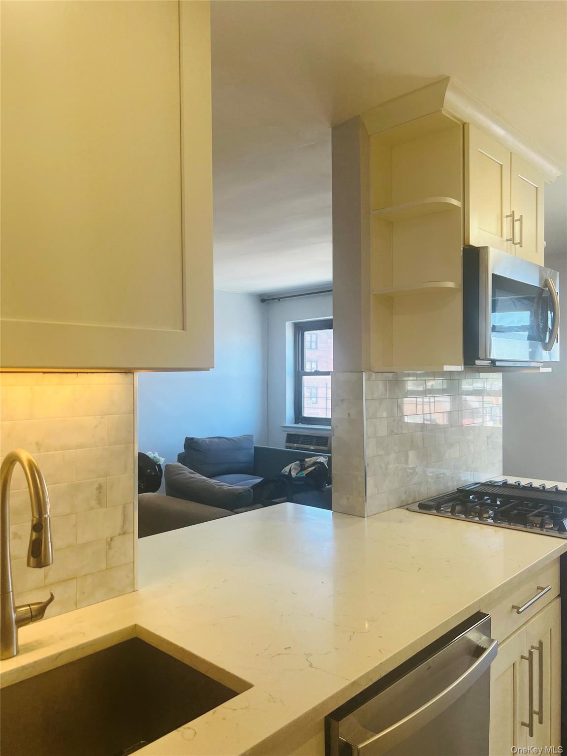 57-10 Junction Boulevard # 5C, Elmhurst, NY 11373