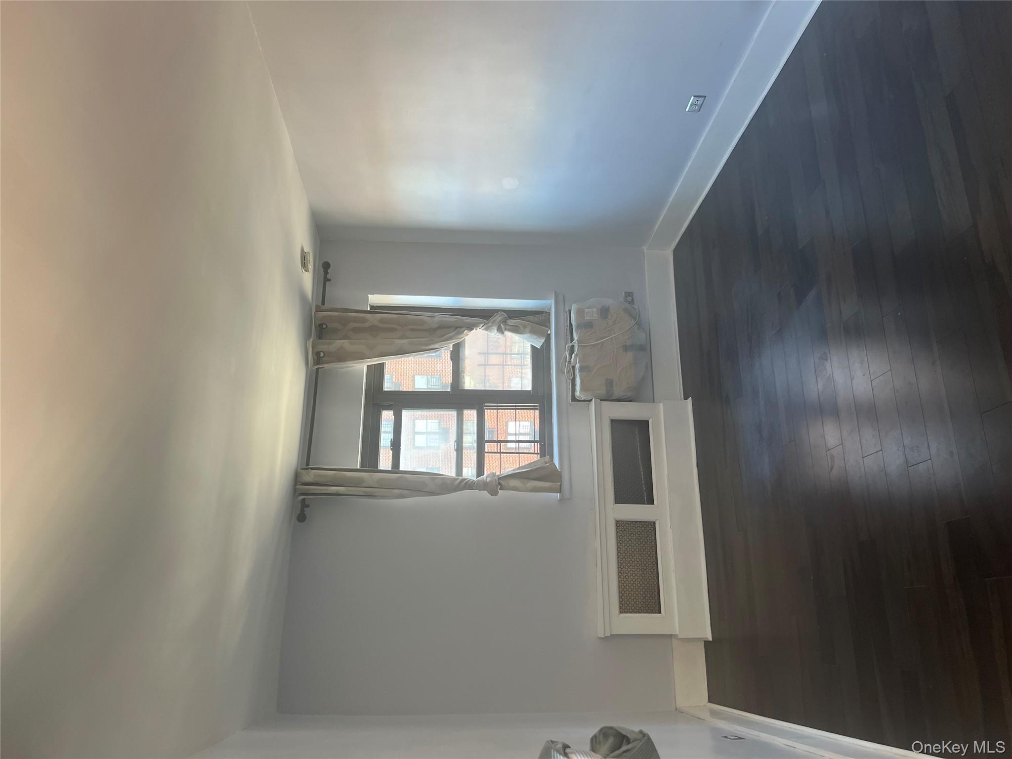 57-10 Junction Boulevard # 5C, Elmhurst, NY 11373