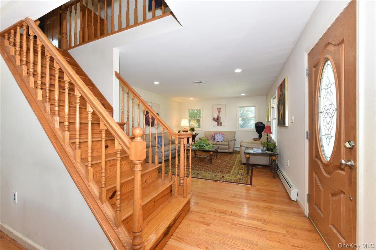 58 YORKSHIRE Road, New Hyde Park, NY 11040