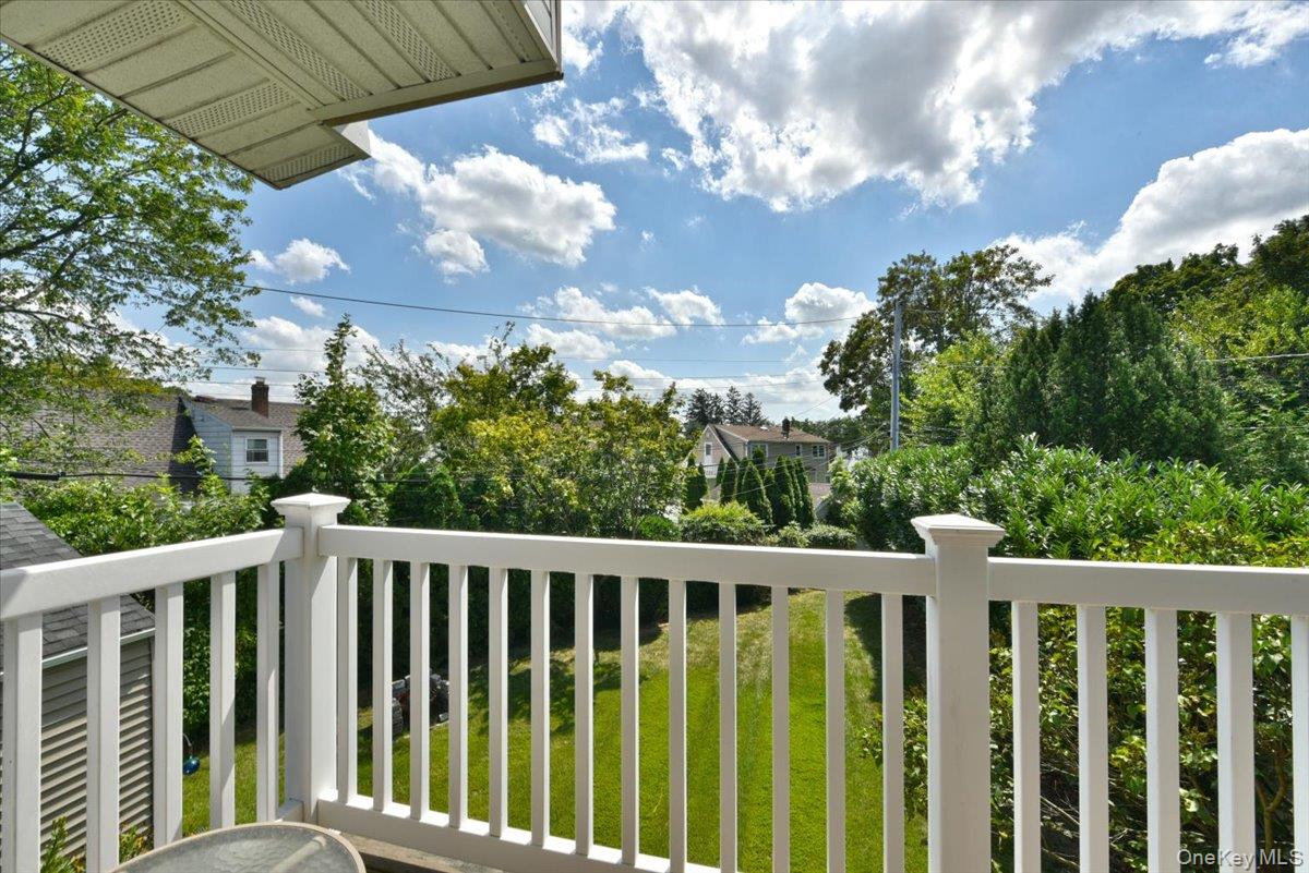 58 YORKSHIRE Road, New Hyde Park, NY 11040