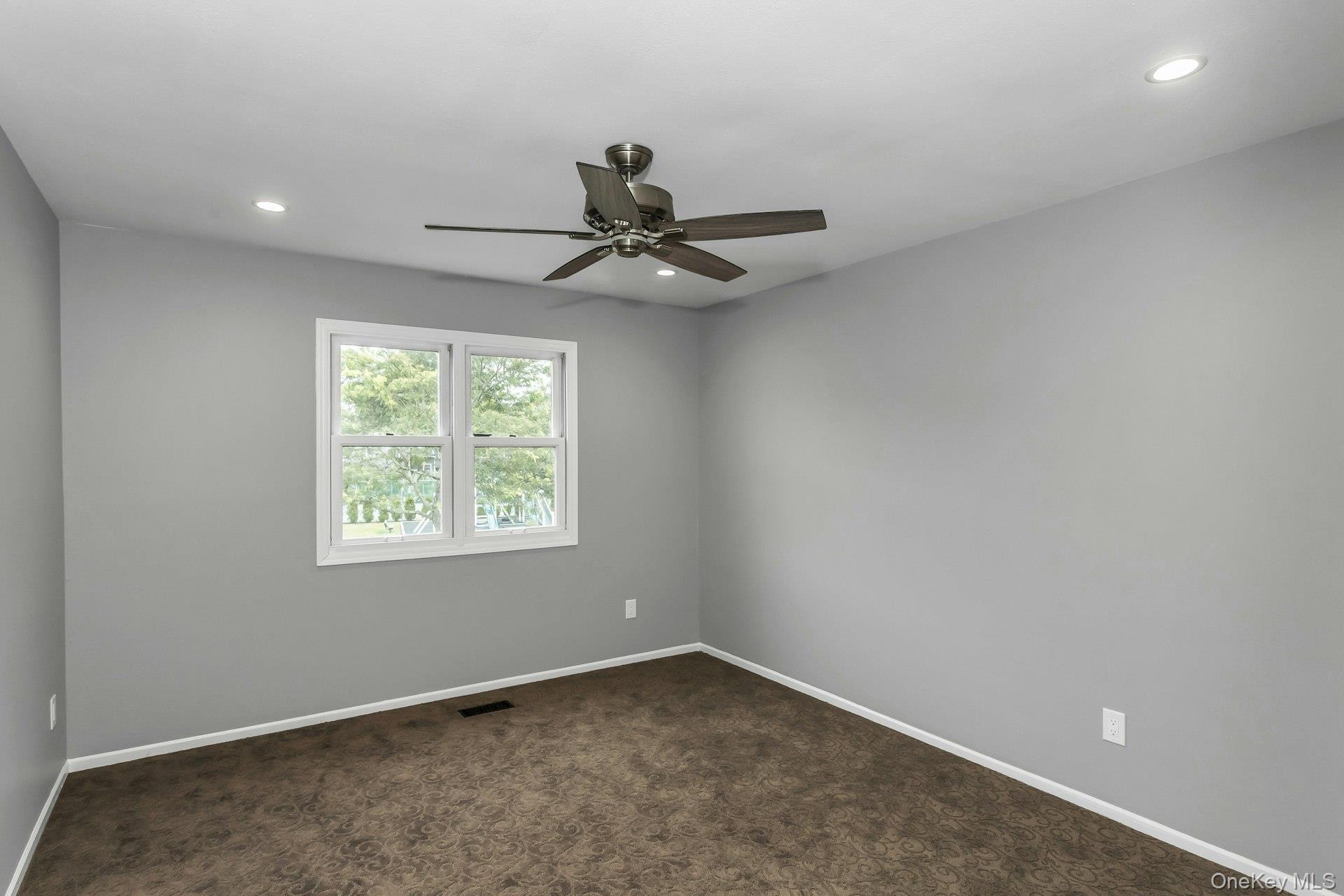 159 Alicia Drive, North Babylon, NY 11703