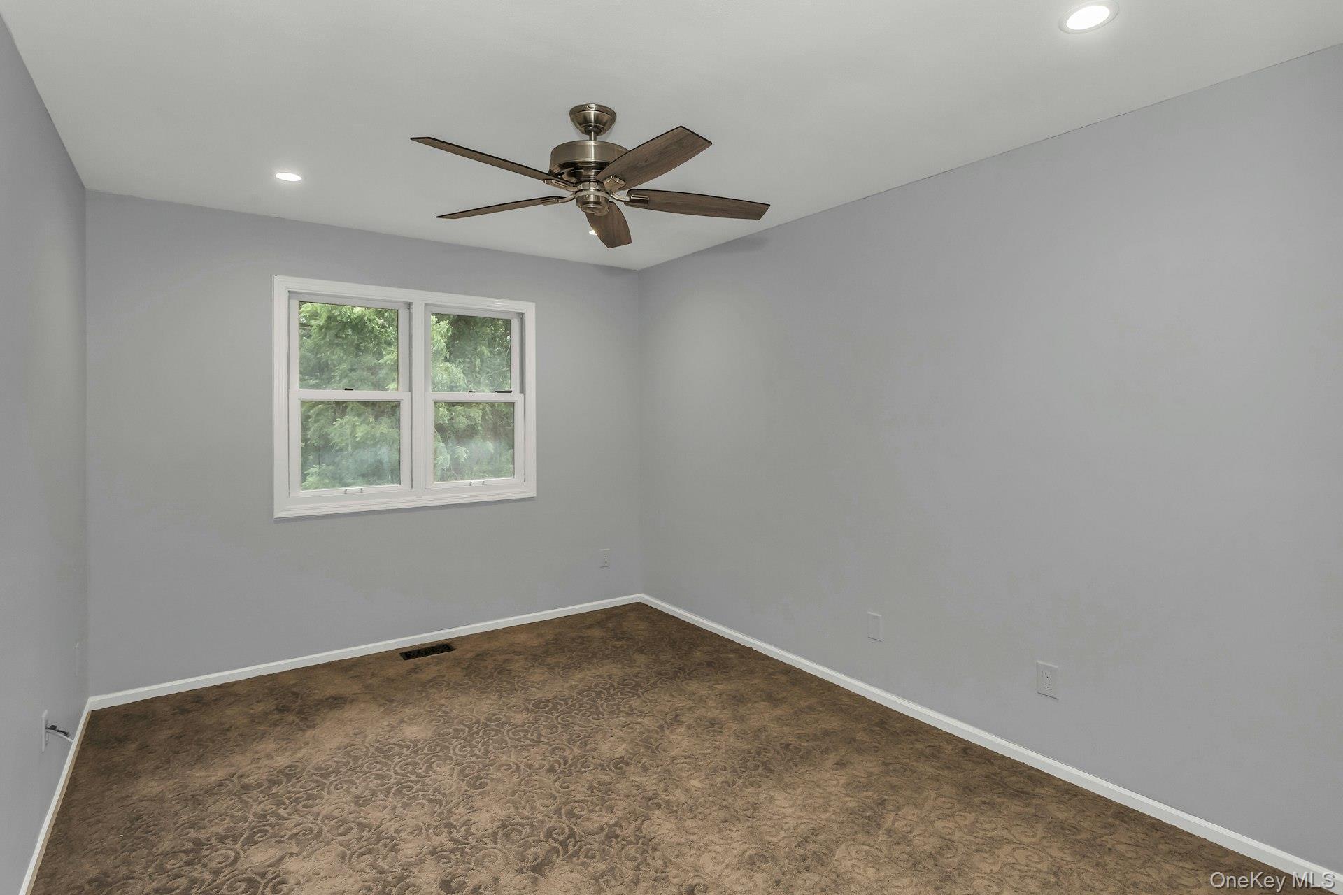 159 Alicia Drive, North Babylon, NY 11703