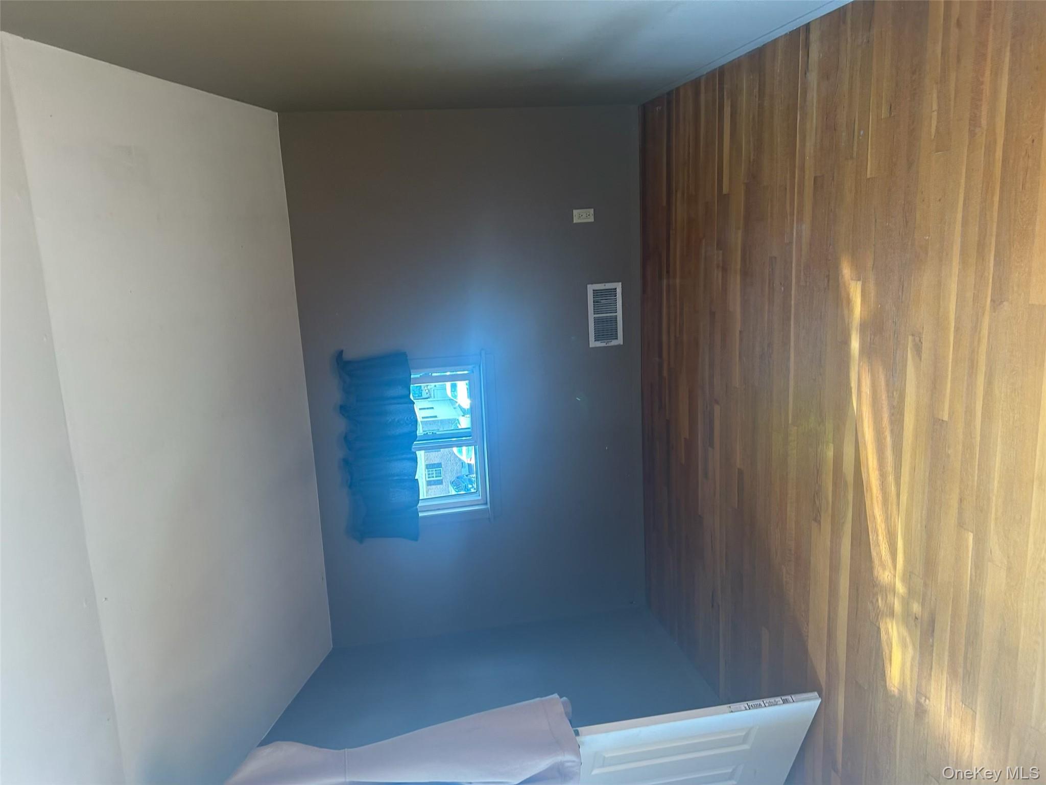 4 Andam Way, Saint James, NY 11780