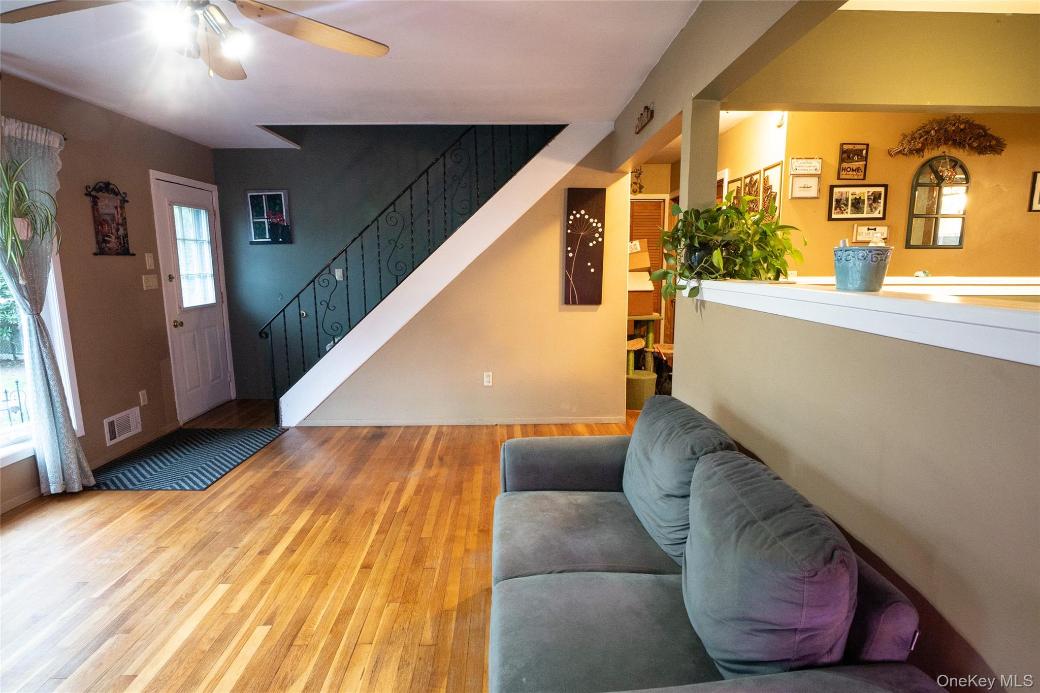 4 Andam Way, Saint James, NY 11780