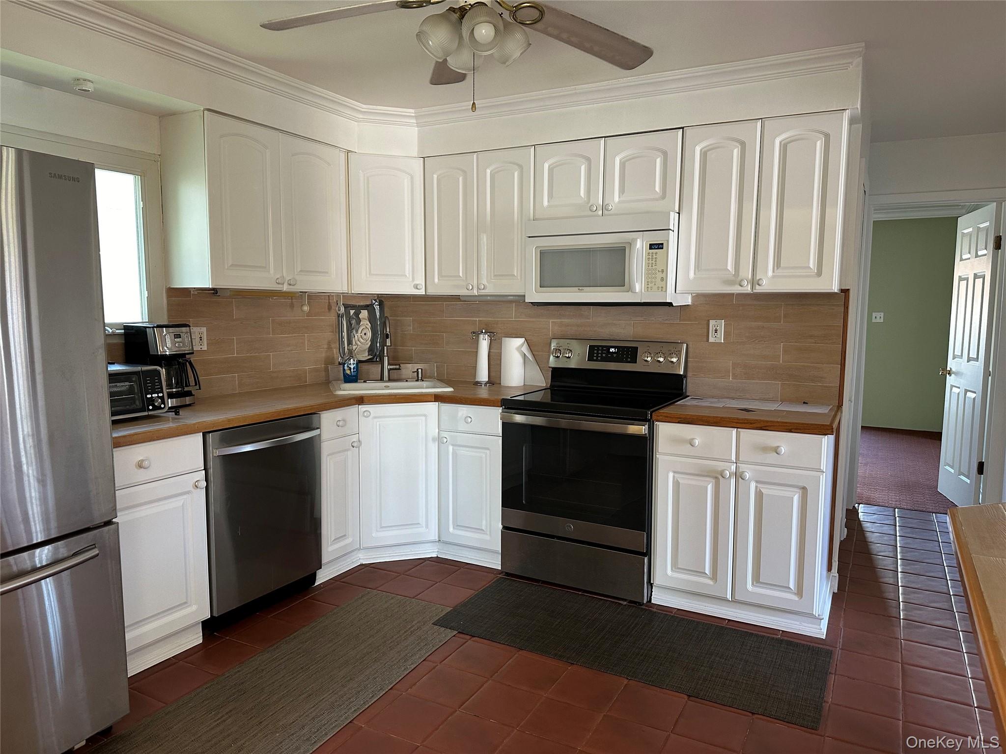 221 Washington Boulevard, Long Beach, NY 11561