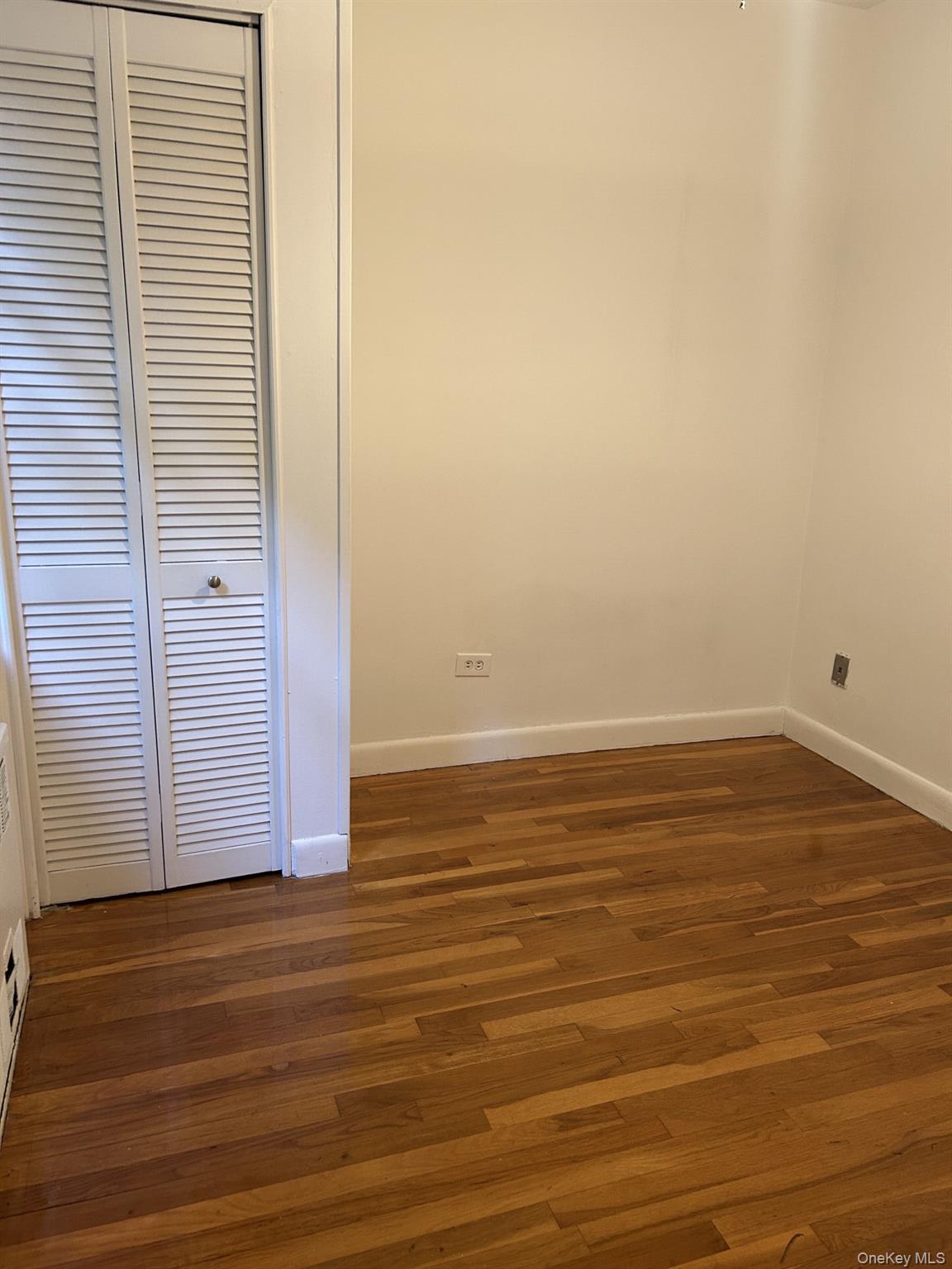 43-25 Douglaston Parkway # 2D, Douglaston, NY 11363