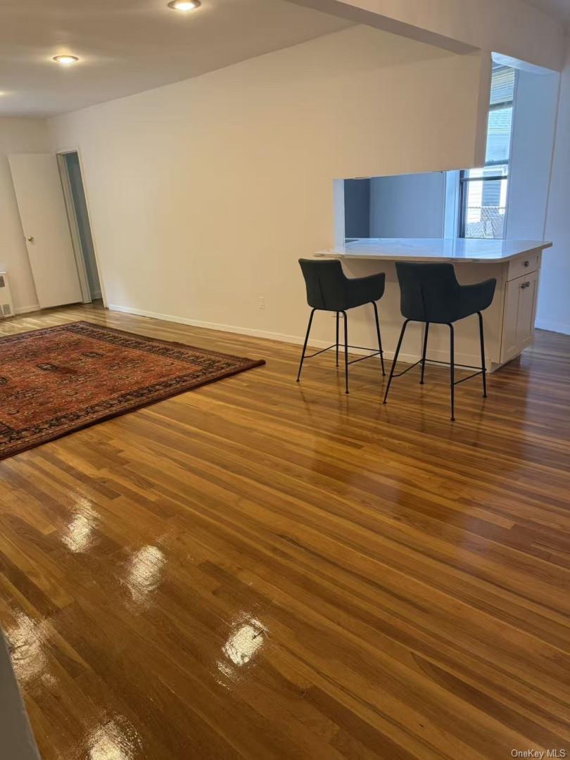 43-25 Douglaston Parkway # 2D, Douglaston, NY 11363