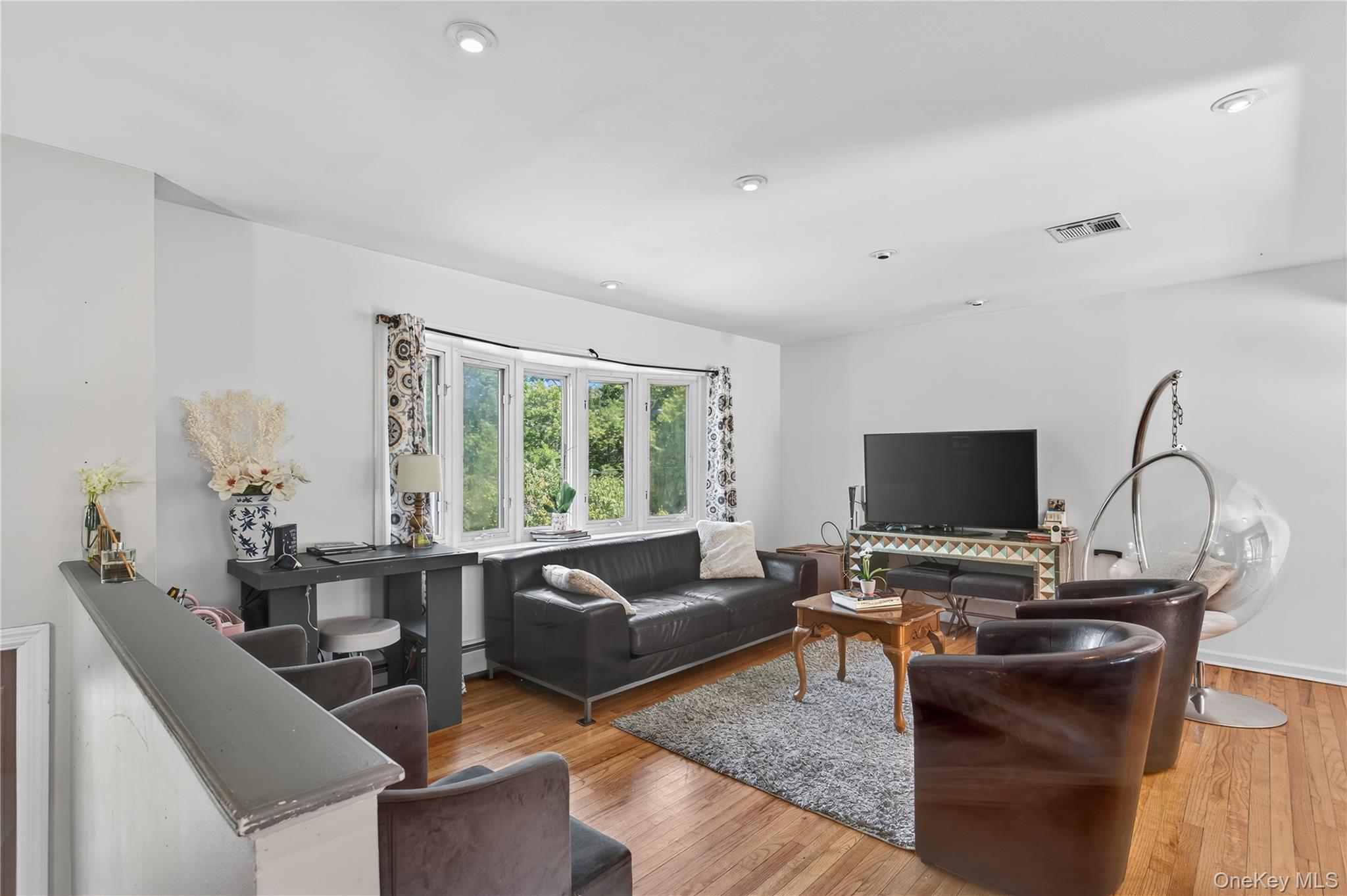 2 Mockingbird Lane, Washingtonville, NY 10992