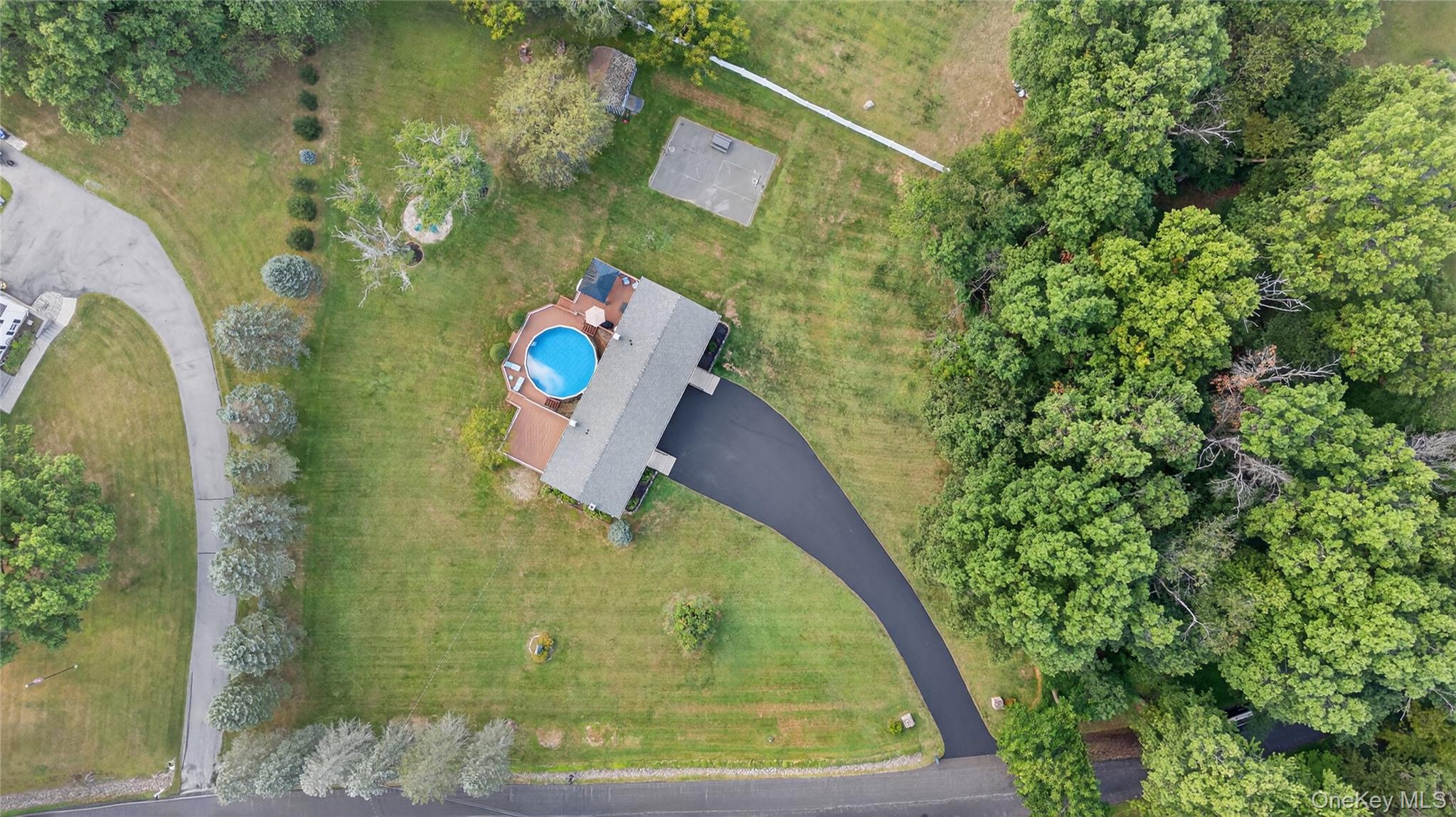 2 Mockingbird Lane, Washingtonville, NY 10992