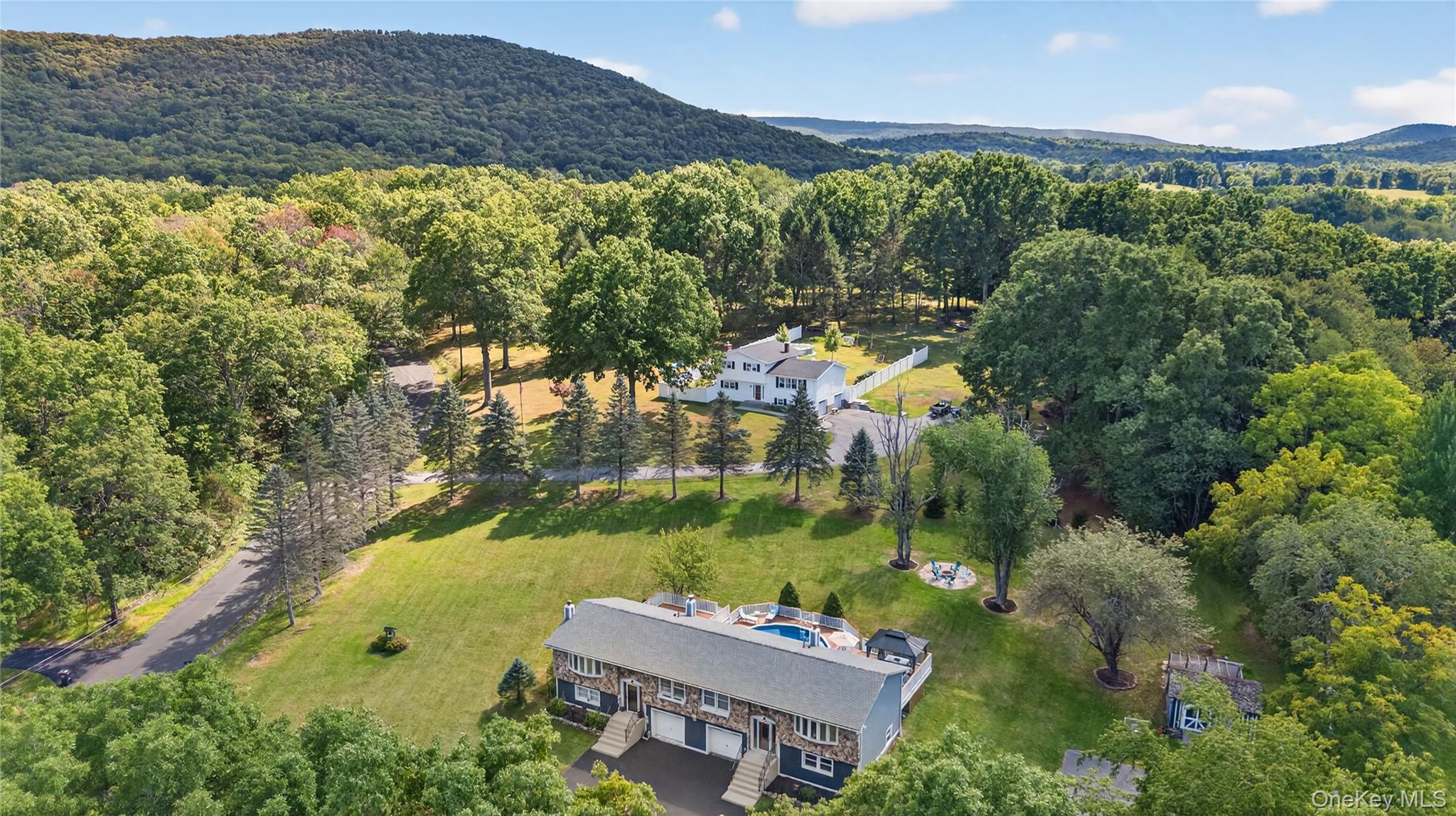 2 Mockingbird Lane, Washingtonville, NY 10992