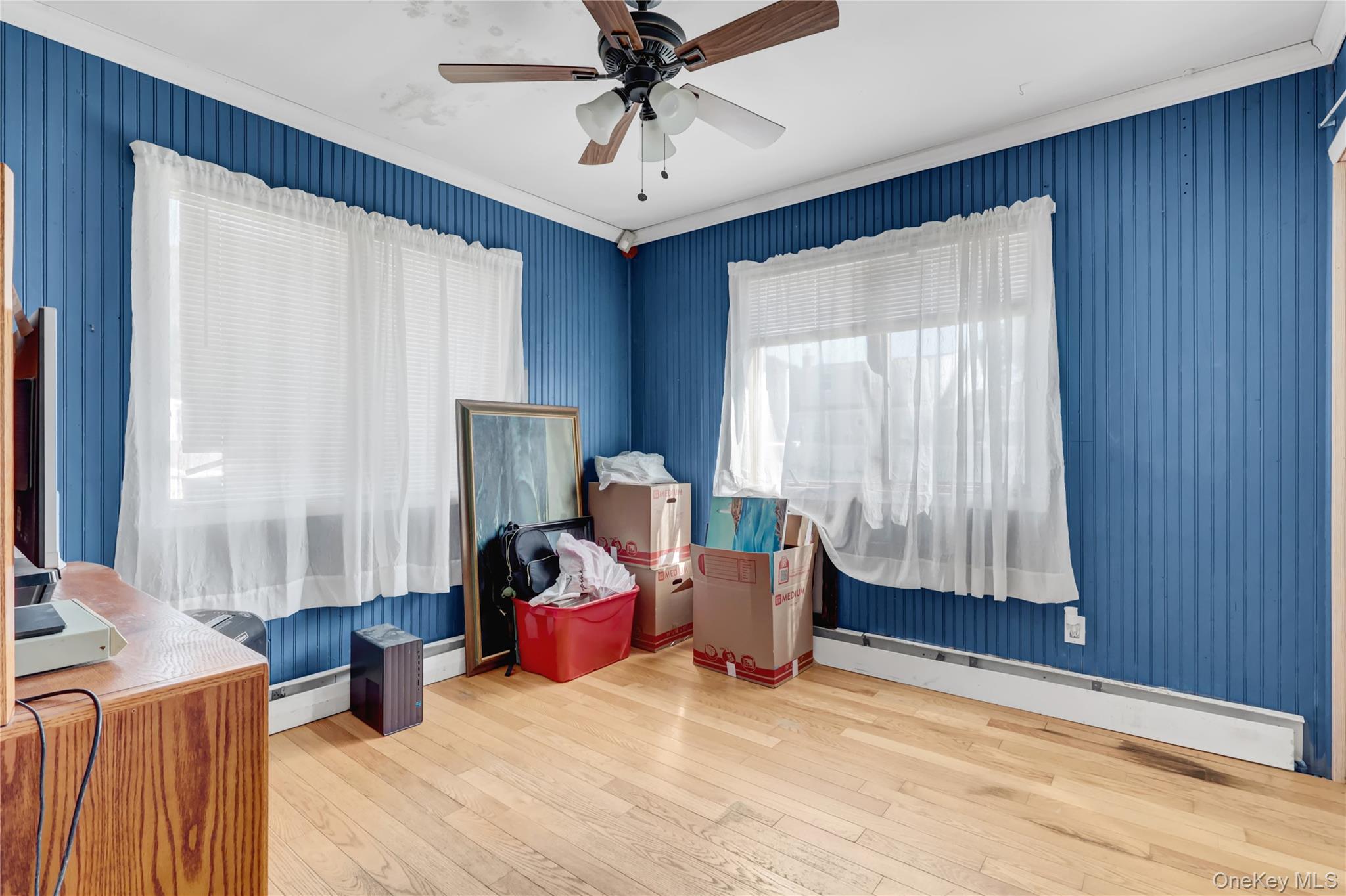 16 Flintlock Drive, Shirley, NY 11967