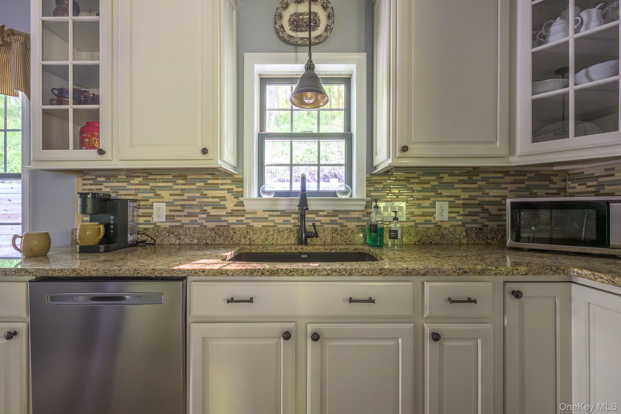 218 Decker Road, Claverack, NY 12521