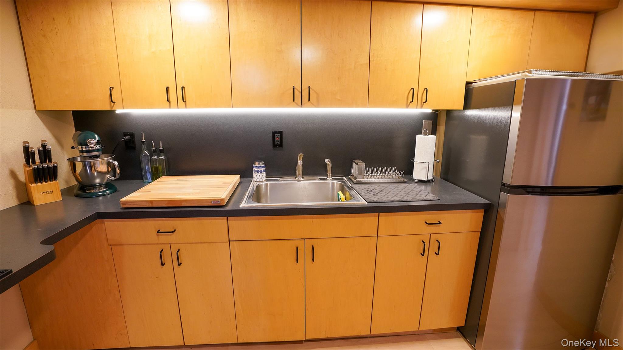 16627 25th Avenue, Whitestone, NY 11357