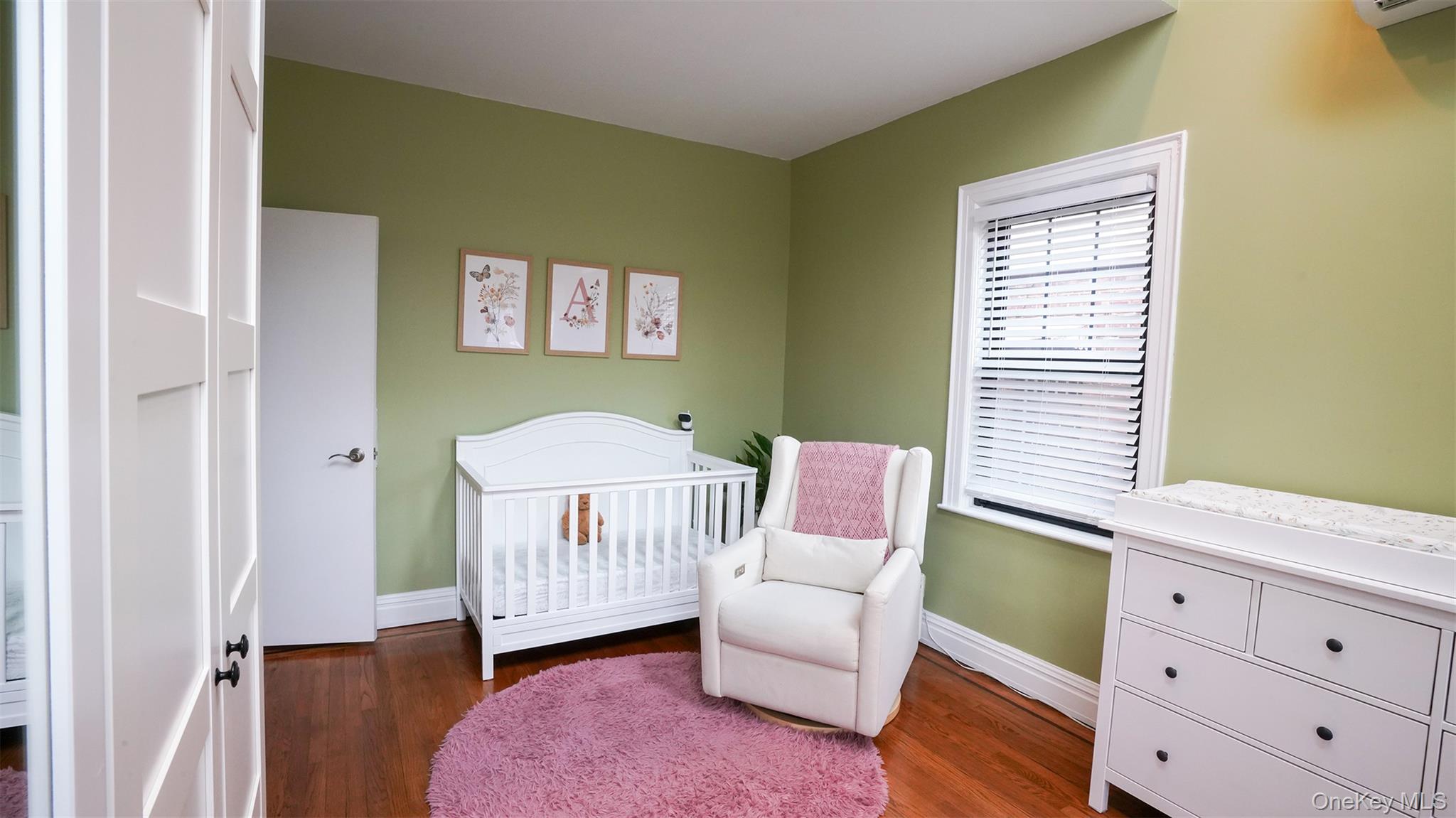 16627 25th Avenue, Whitestone, NY 11357