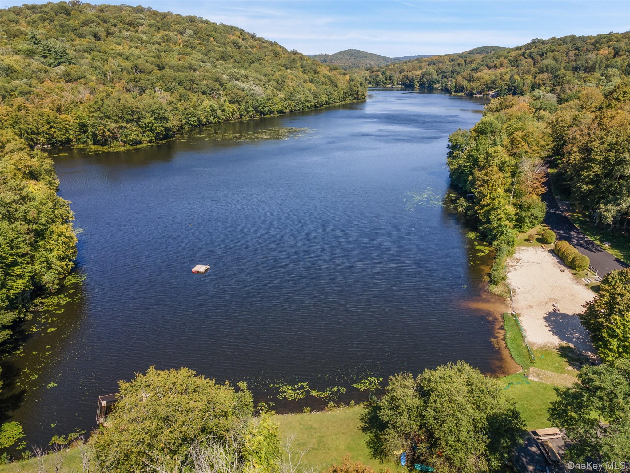 11 Glass Lane, Carmel, NY 10512