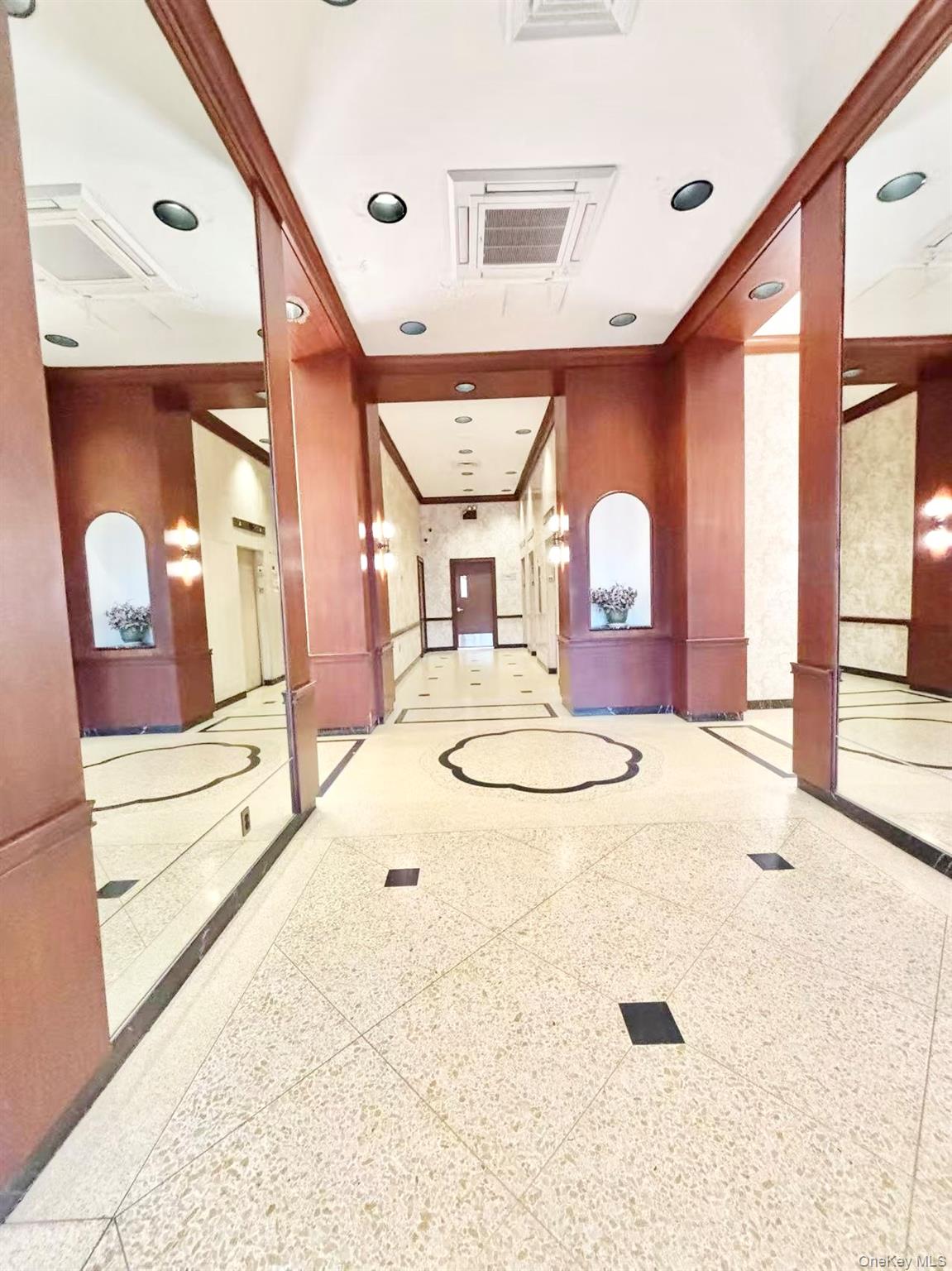 4140 Union Street # 17-A, Flushing, NY 11355