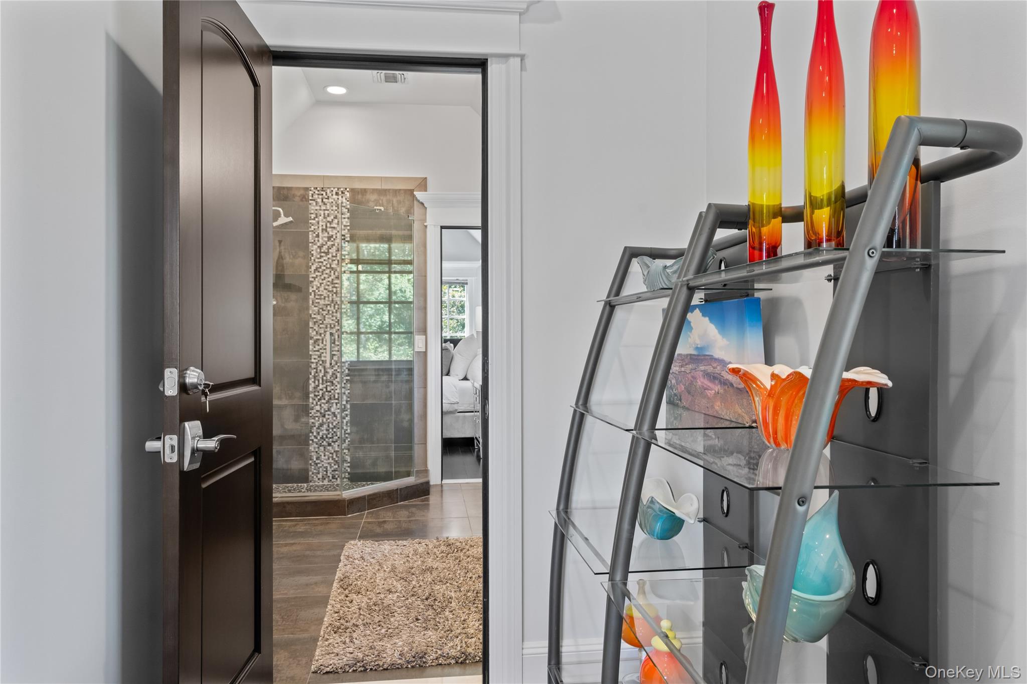 89 Lloyd Harbor Road, Lloyd Harbor, NY 11743