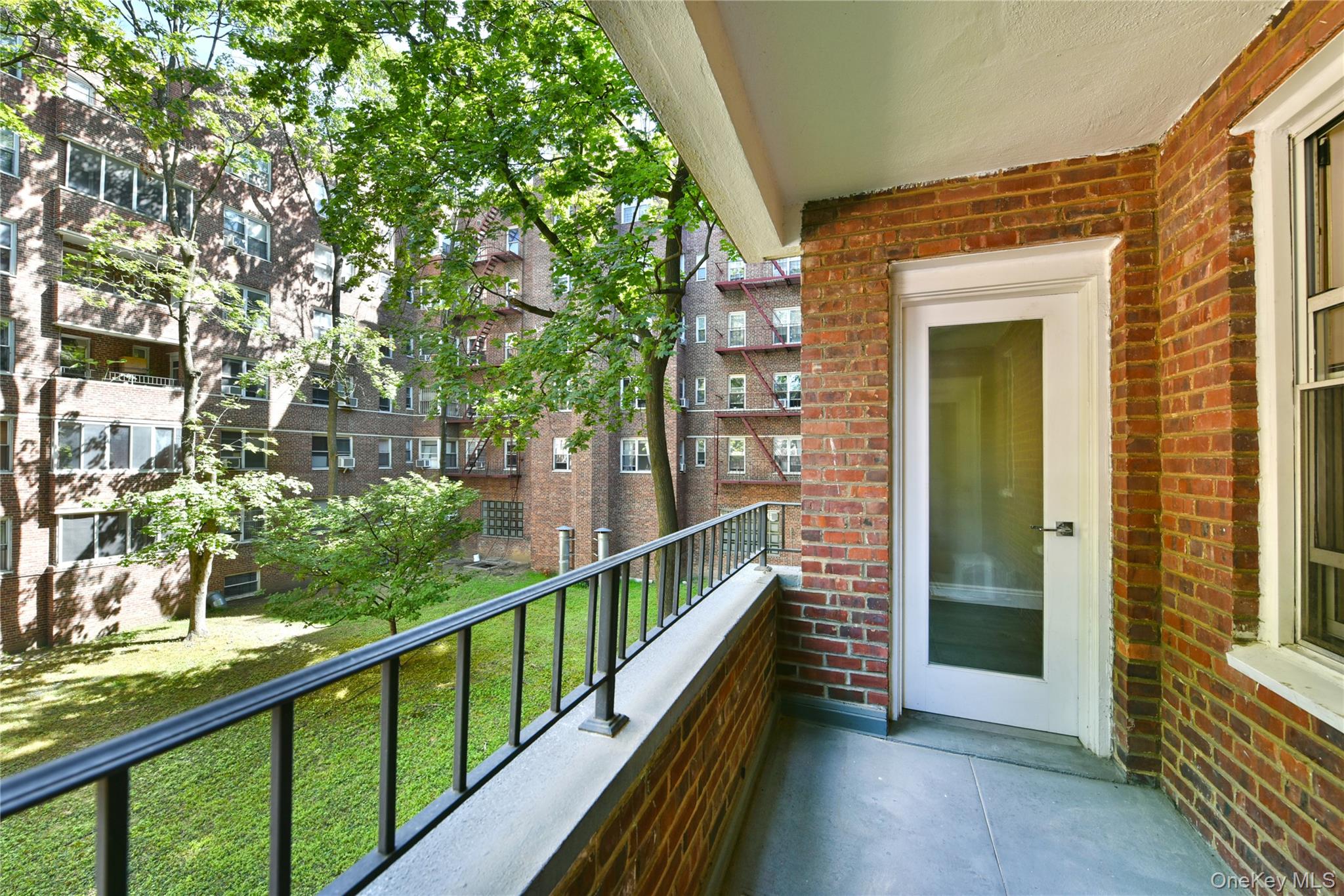 67-66 108th Street # D22, Forest Hills, NY 11375