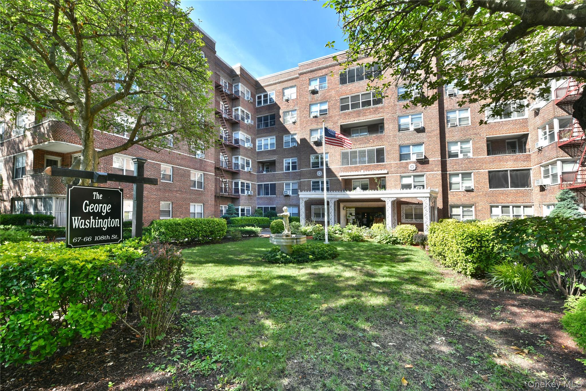67-66 108th Street # D22, Forest Hills, NY 11375