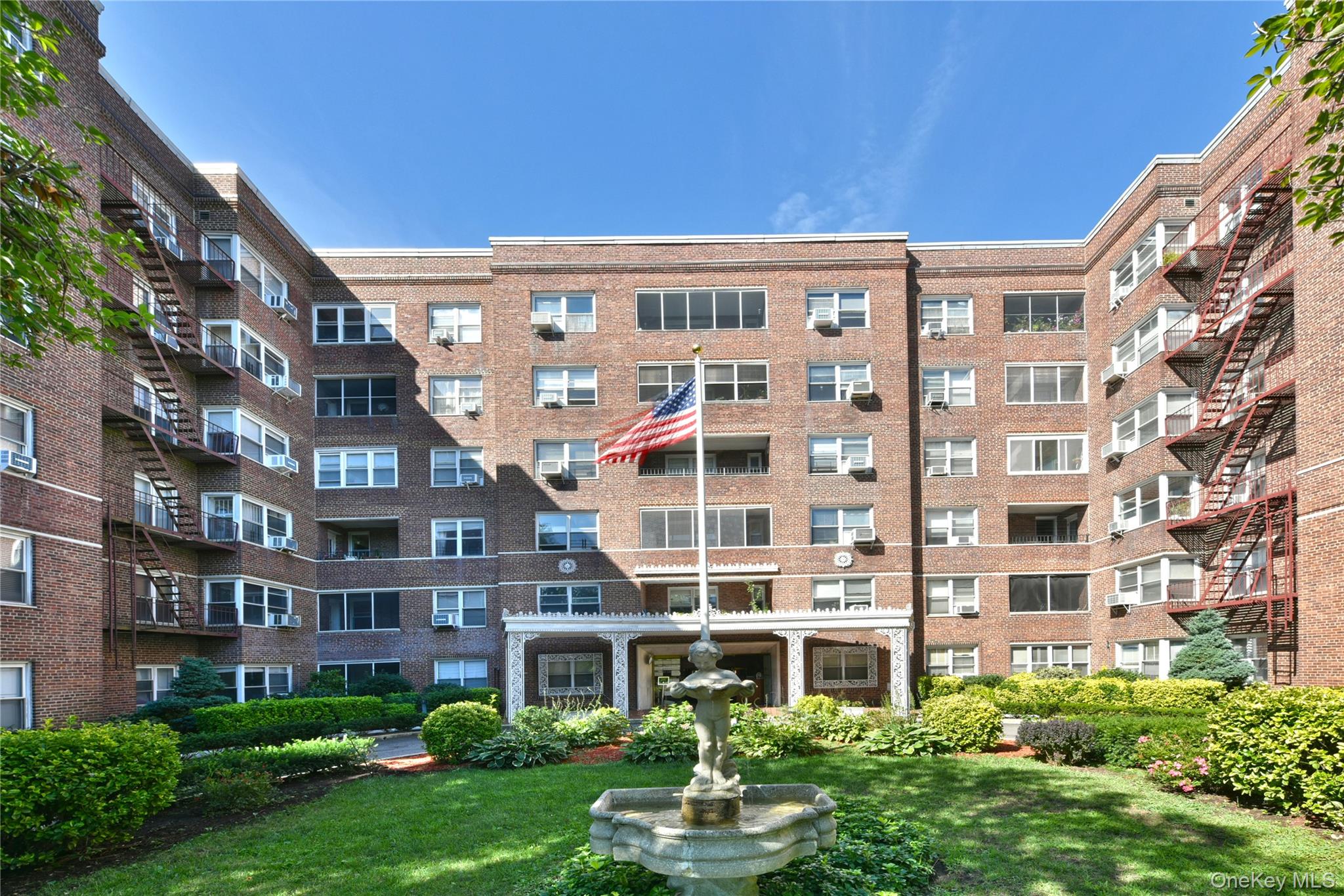 67-66 108th Street # D22, Forest Hills, NY 11375