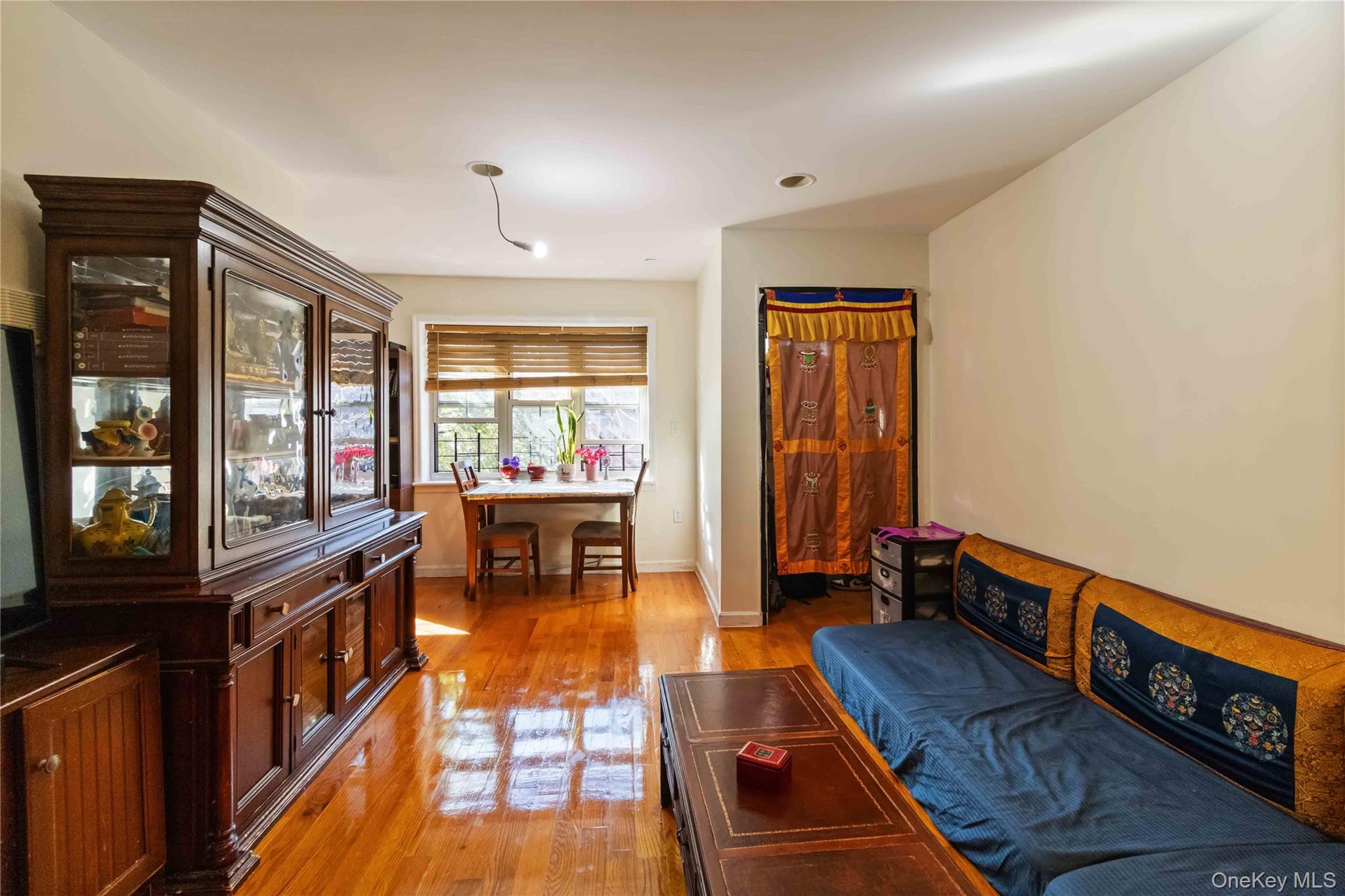 10223 43 Avenue # 2B, Corona, NY 11368