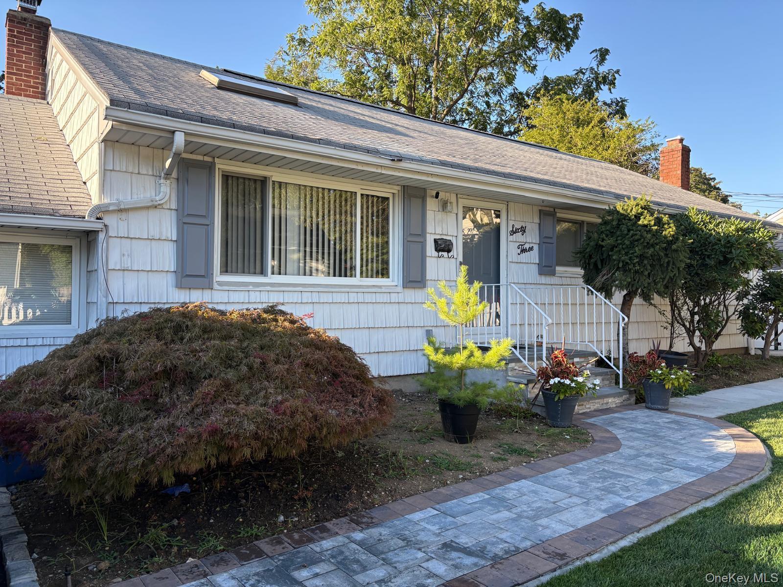 63 Bogart Street, Huntington Station, NY 11746