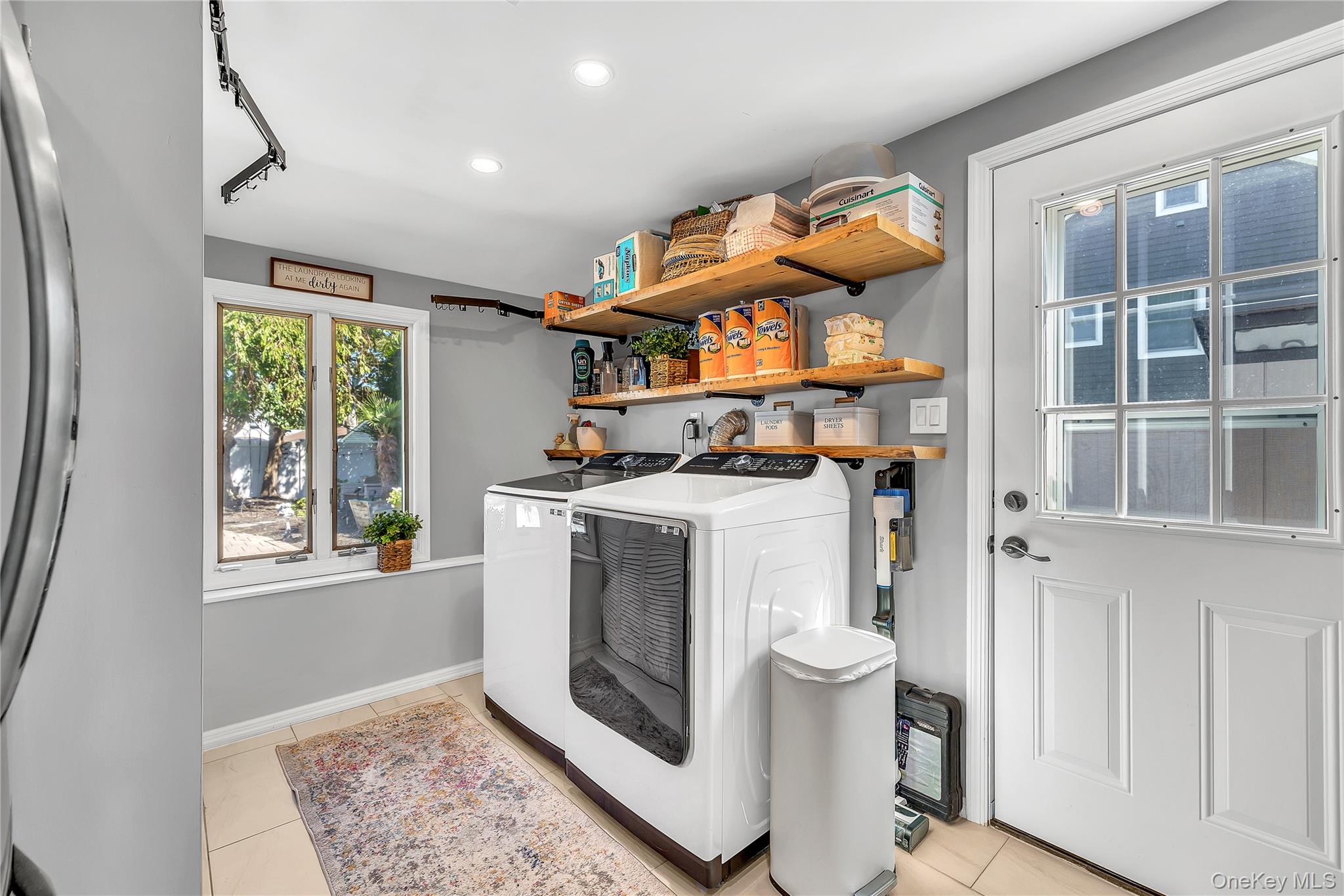 23 Allegheny Drive W, Farmingville, NY 11738