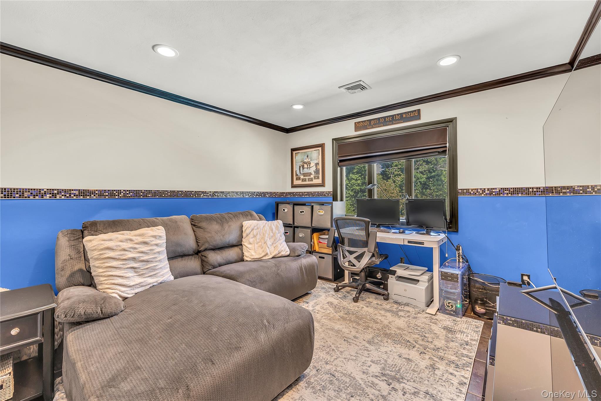 23 Allegheny Drive W, Farmingville, NY 11738