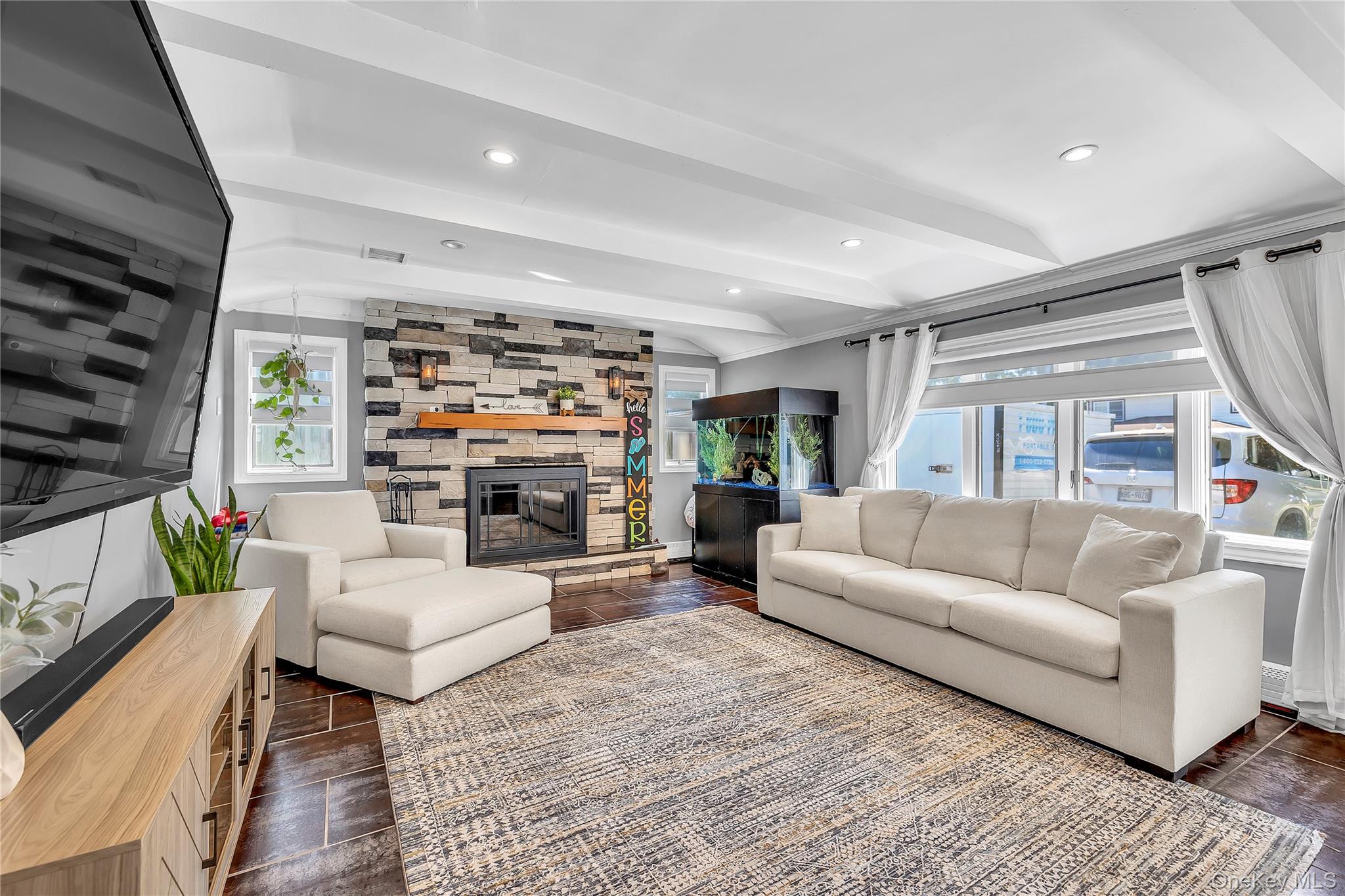 23 Allegheny Drive W, Farmingville, NY 11738