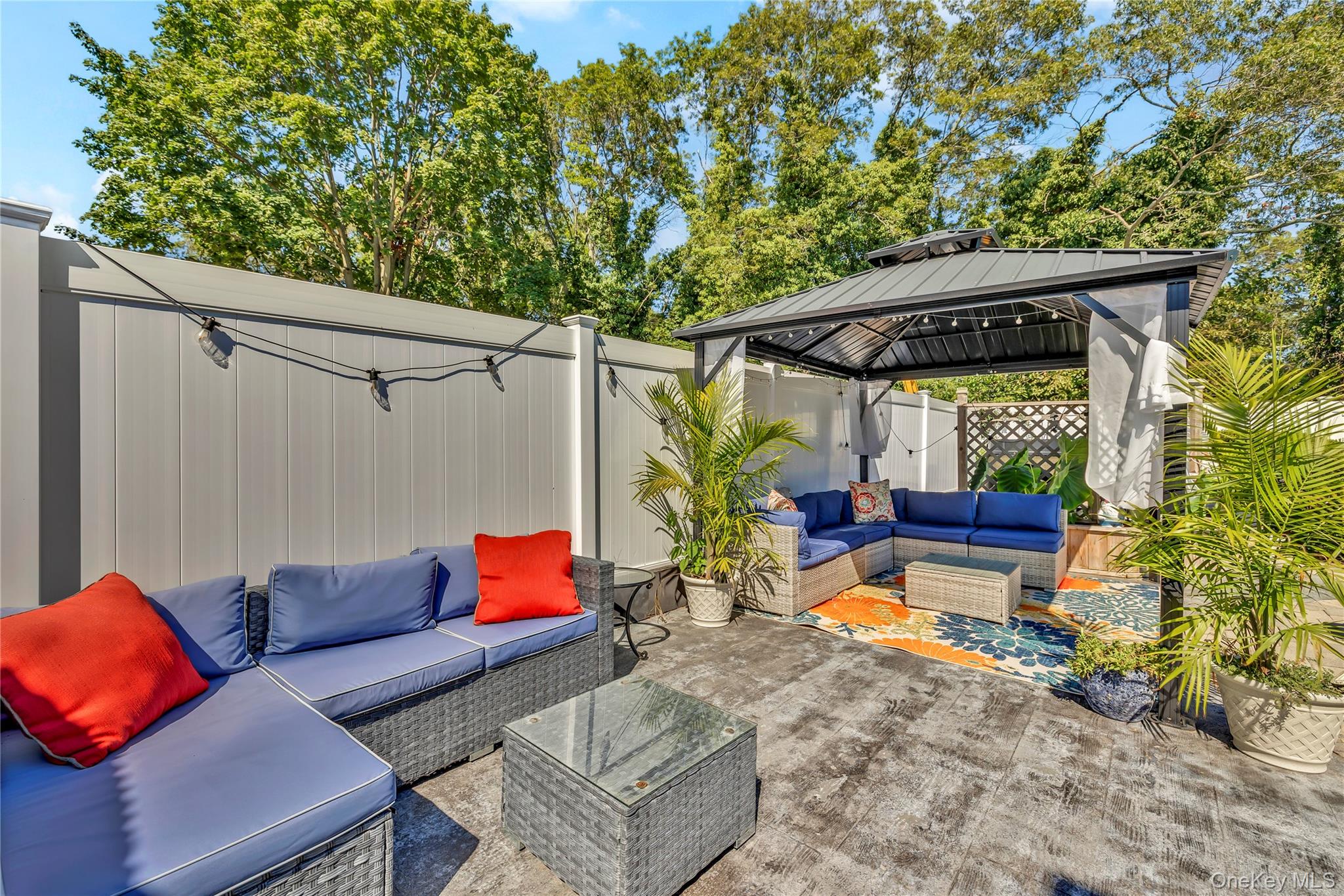 23 Allegheny Drive W, Farmingville, NY 11738