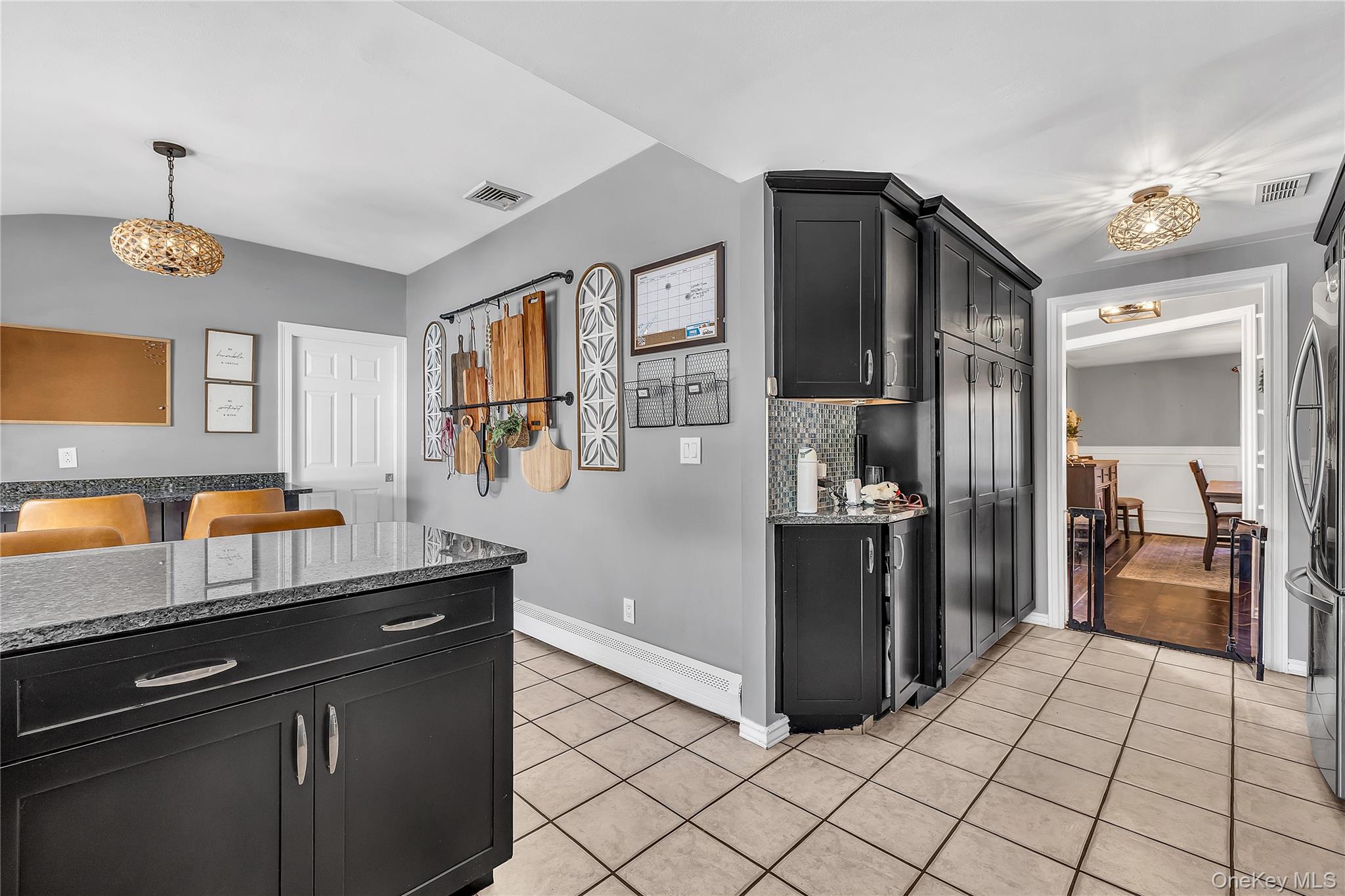 23 Allegheny Drive W, Farmingville, NY 11738